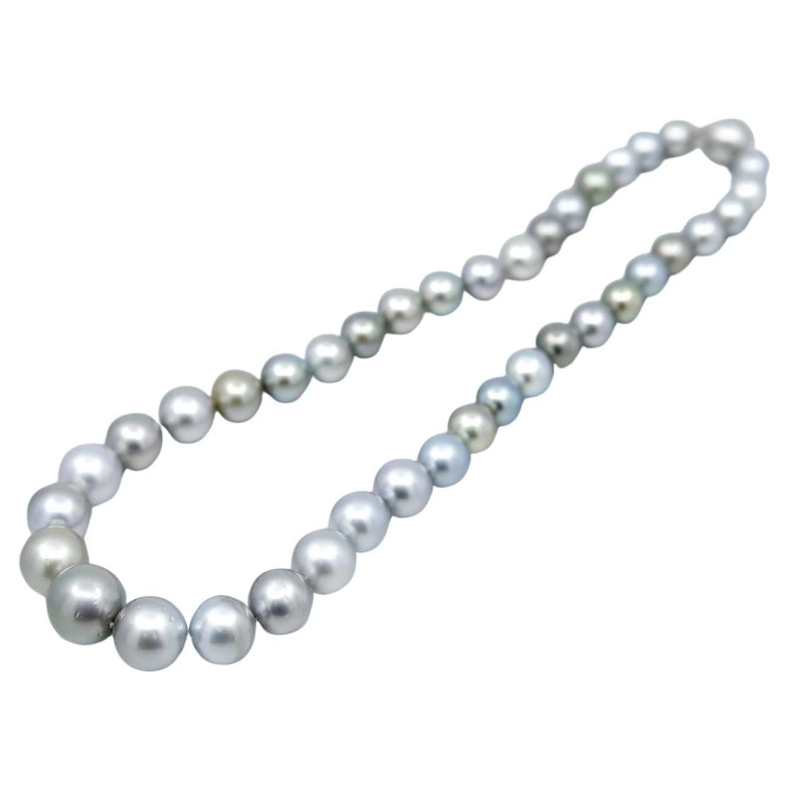 Collana con fili di perle tahitiane in argento BUNDA in vendita