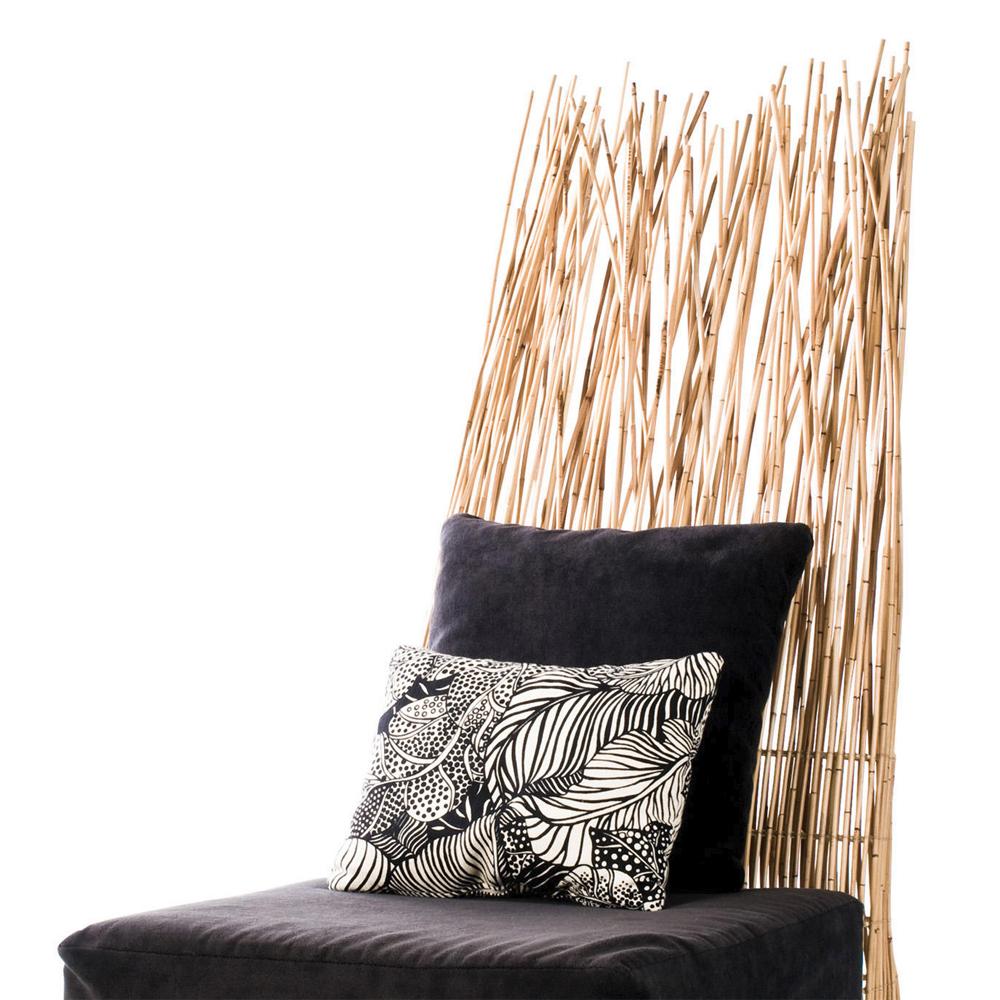 Chair bundle lounge center, made with
Steel structure and natural rattan. With seat
Cushion included ( the 2 smaller cushions
On pictures are not included). Seat cushion
Available in black, or cream, or grey color finish.
Lead time production