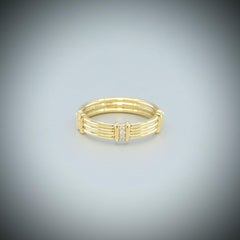 Bundova 3 ribbed 0.07 round brilliant cut Diamonds Ring in 18ct yellow gold