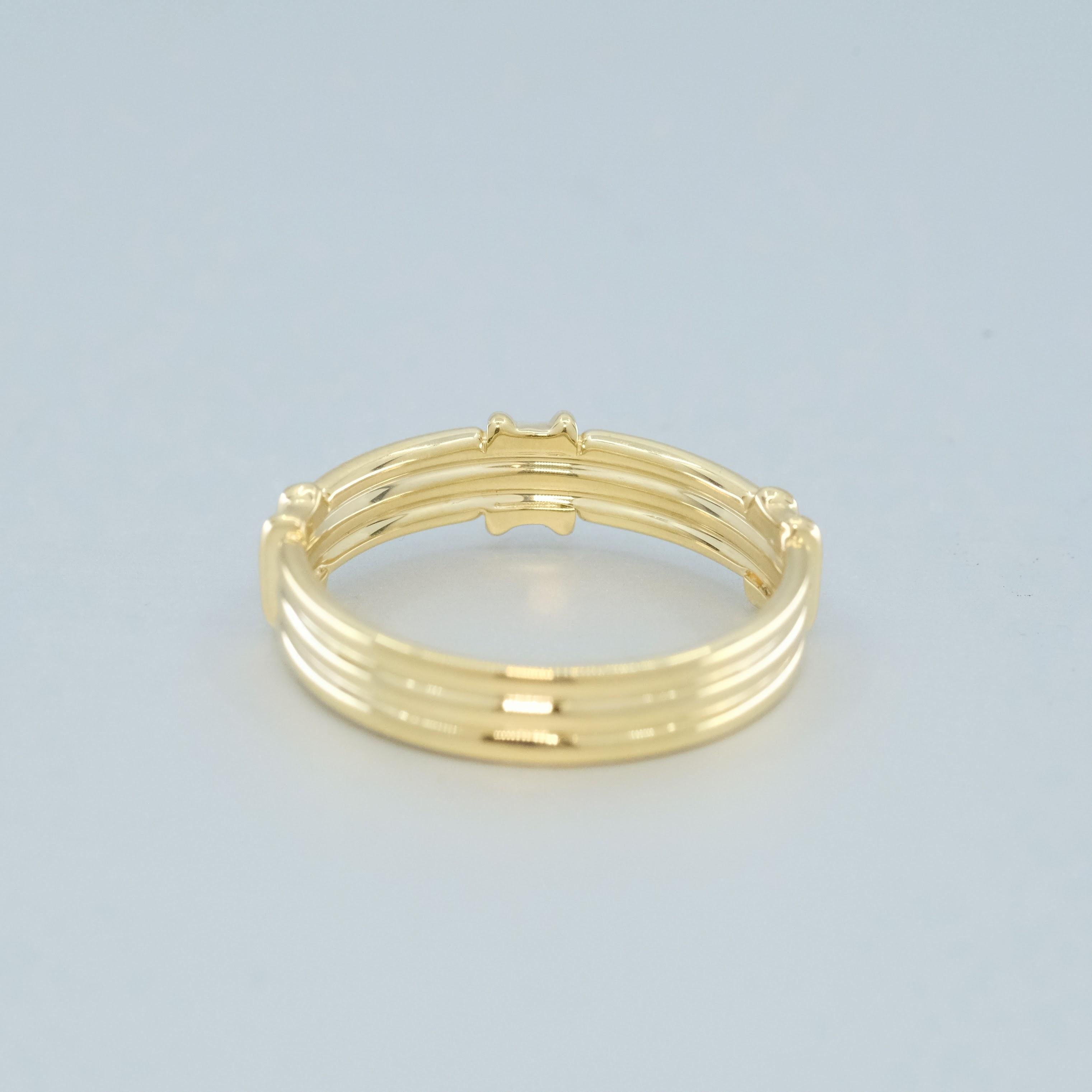 Taille ronde Bague en or jaune 18 ct à 3 côtes de 0,07 diamants ronds de taille brillant en vente