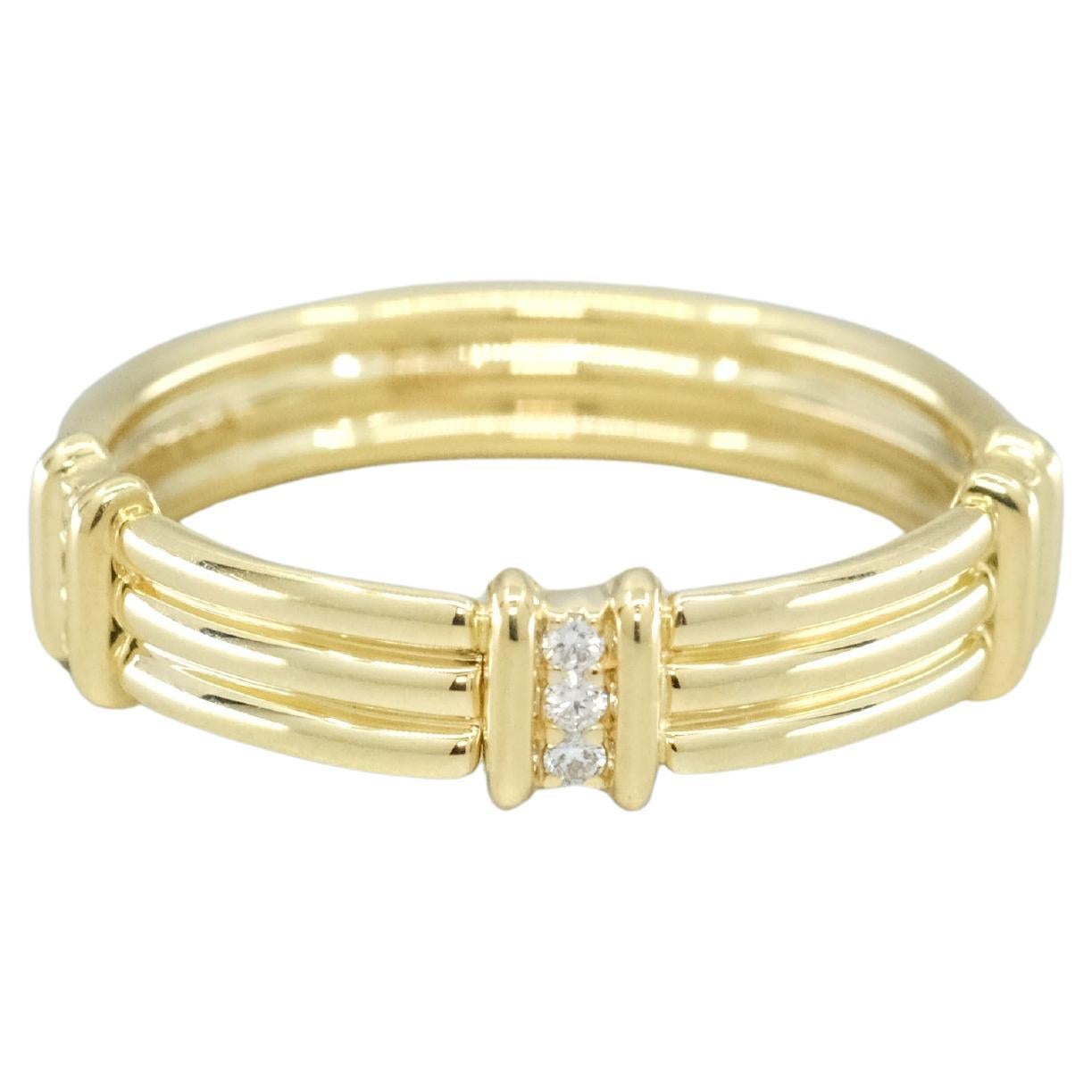 Bundova 3 ribbed 0.07 round brilliant cut Diamonds Ring in 18ct yellow gold