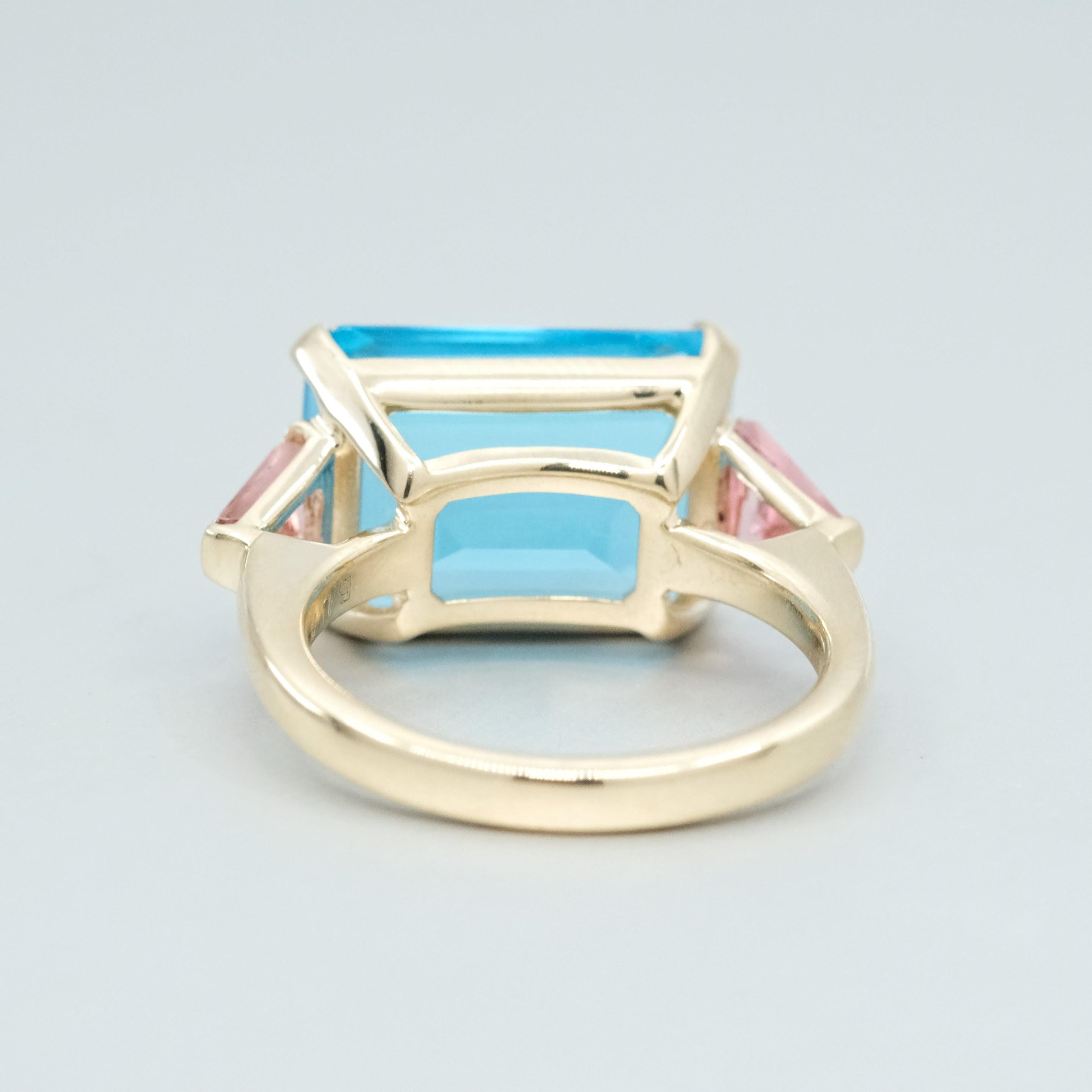 BUNDA 'Bundova' 10.55ct topaz and 0.78ct tourmalines ring in 18K yellow gold For Sale 2
