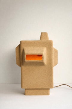 Lampada Bunker in ceramica di Kalou Dubus, gres sabbia, design scultoreo