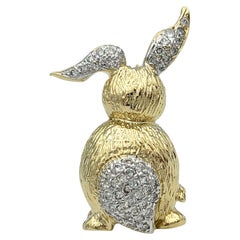 Bunny Brooch with Pavé Diamond Accents and Textured Fur in 14 Karat Yellow Gold