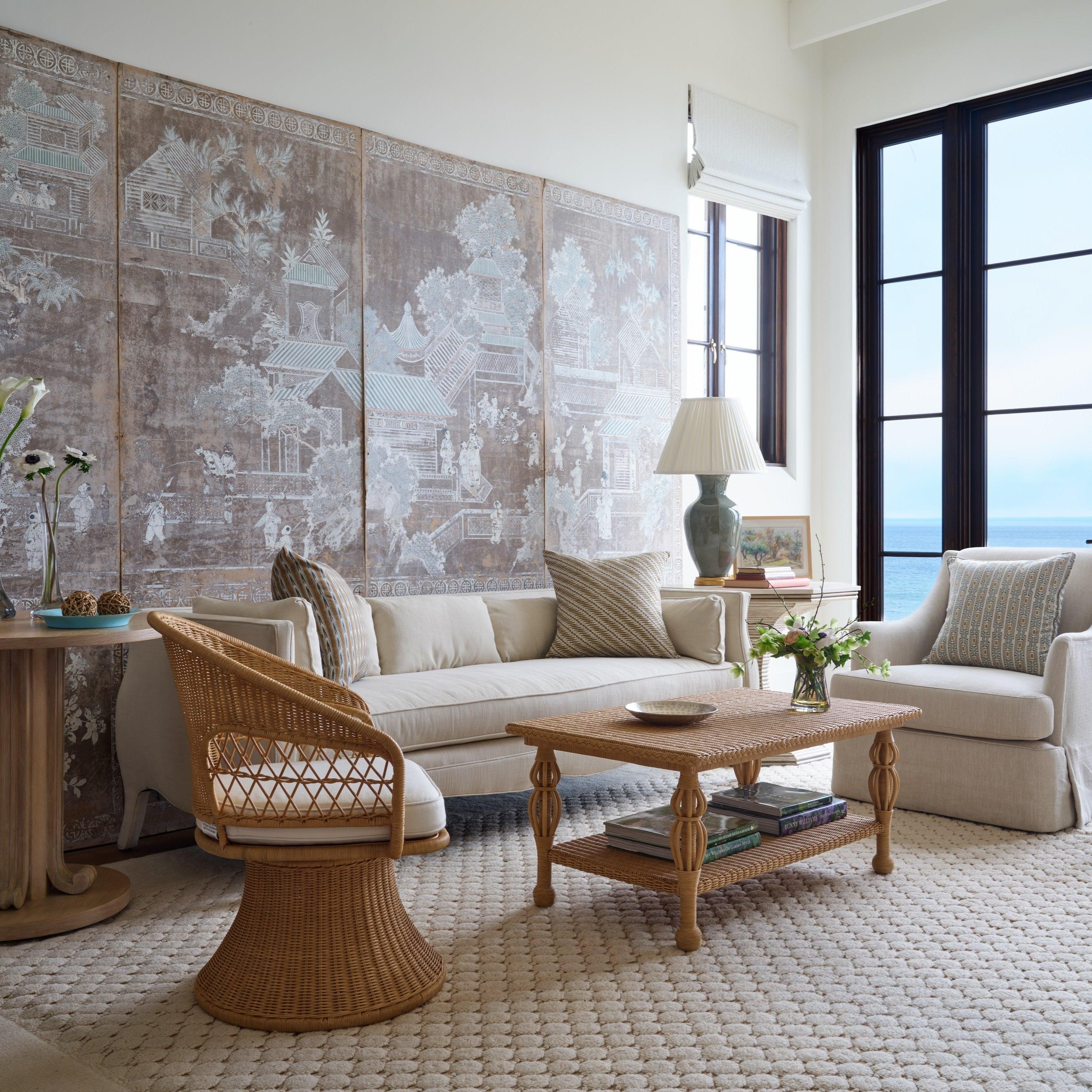 Bunny Williams Home Amelia Petite Chaise pivotante Neuf - En vente à New York, NY