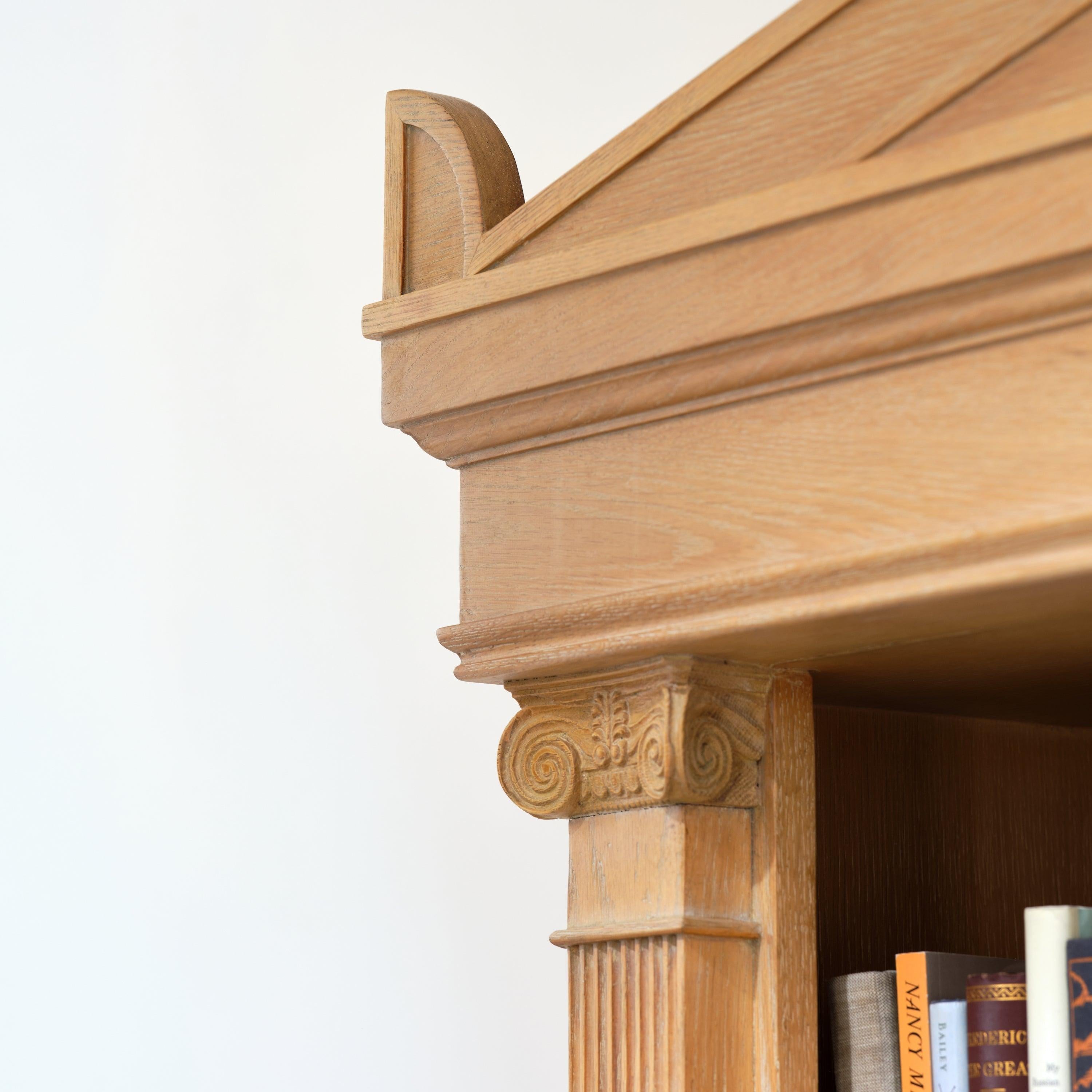 XXIe siècle et contemporain Bunny Williams Home Bibliothèque Artemis en vente