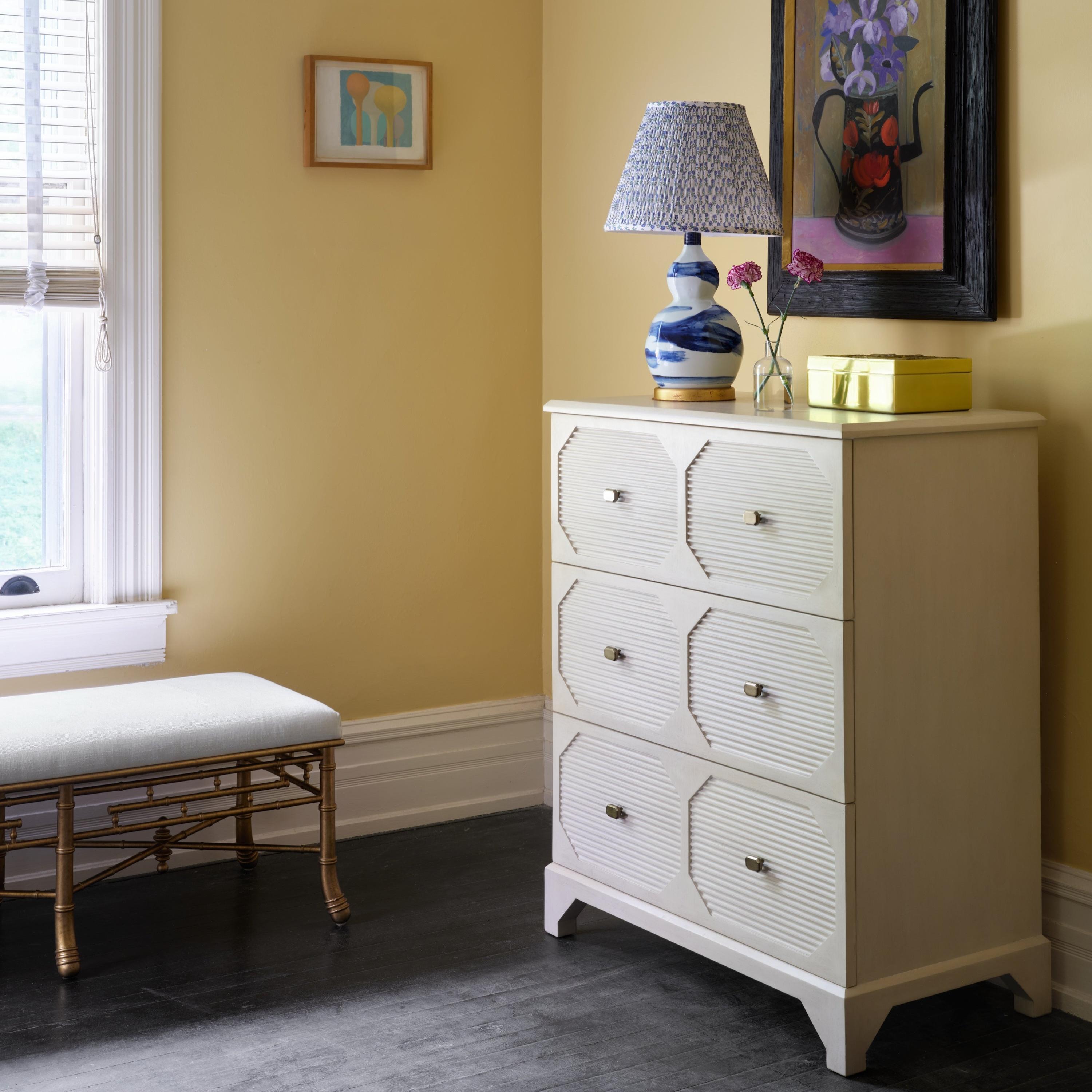 Fait main Bunny Williams Home Block Print Spring Starflower Lamp abat-jour de 18 pouces en vente