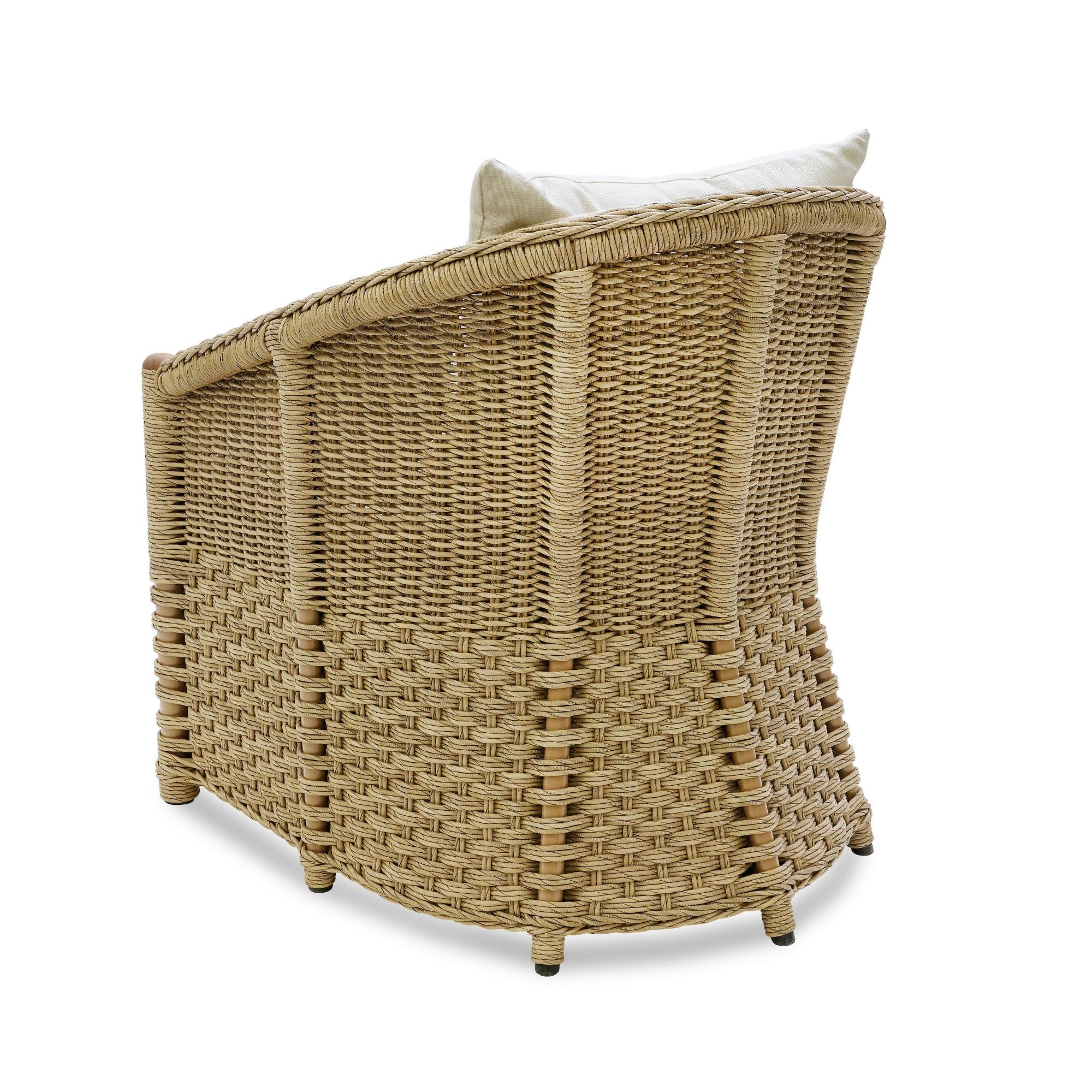 Bunny Williams Home Crofter's Outdoor Lounge Chair In New Condition For Sale In New York, NY