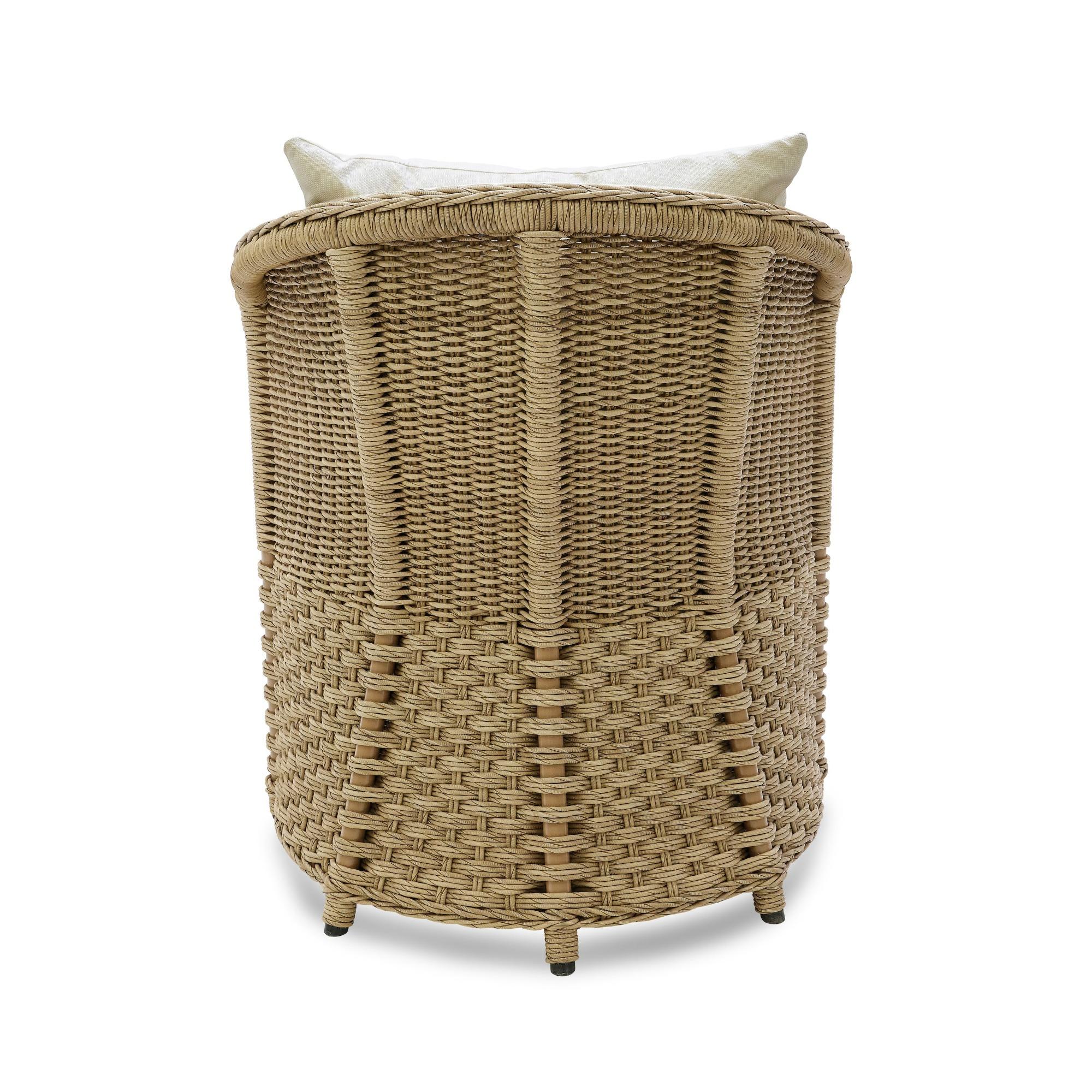 Contemporary Bunny Williams Home Crofter's Outdoor Lounge Chair For Sale