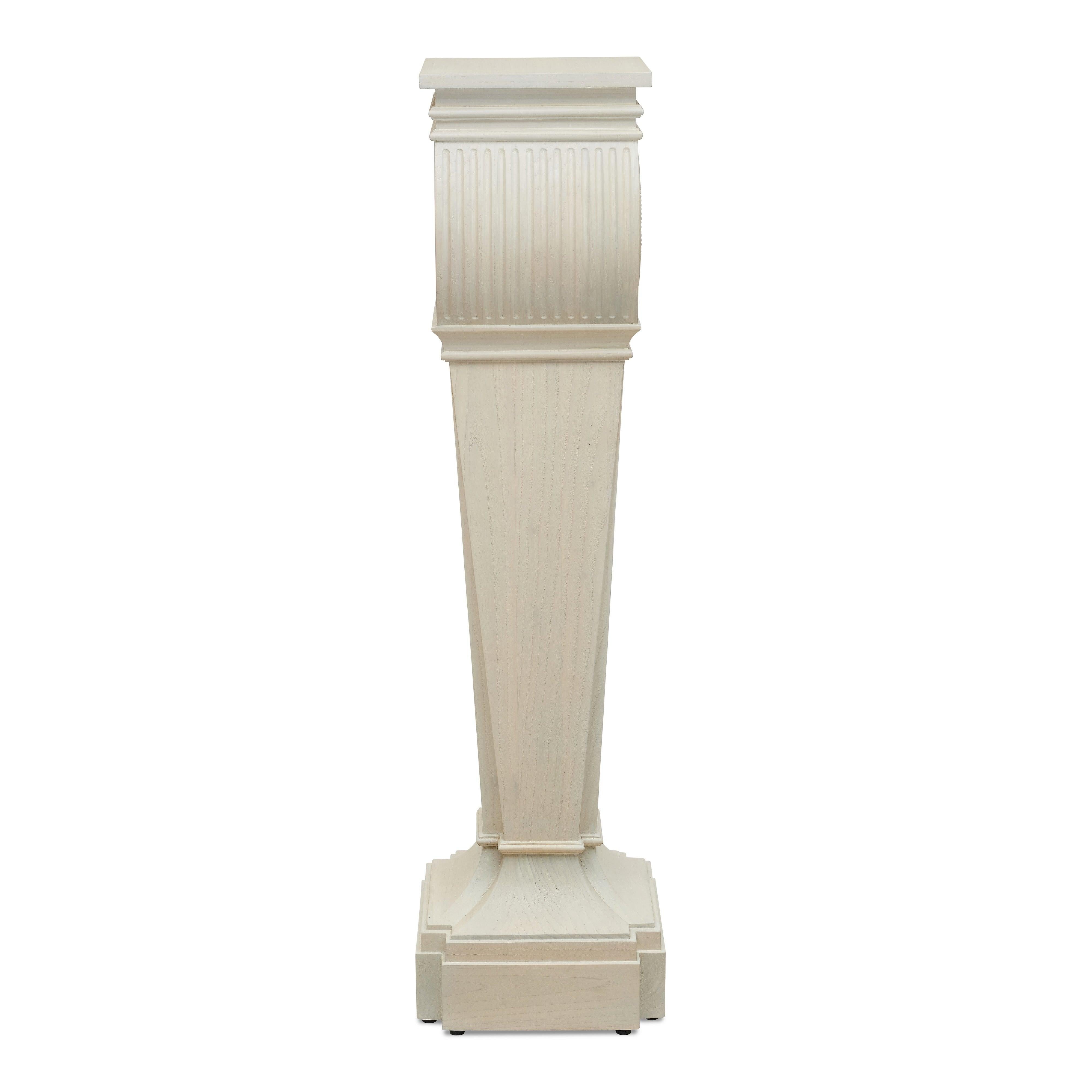 Indonésien Piédestal Gustave de Bunny Williams Home, blanc en vente