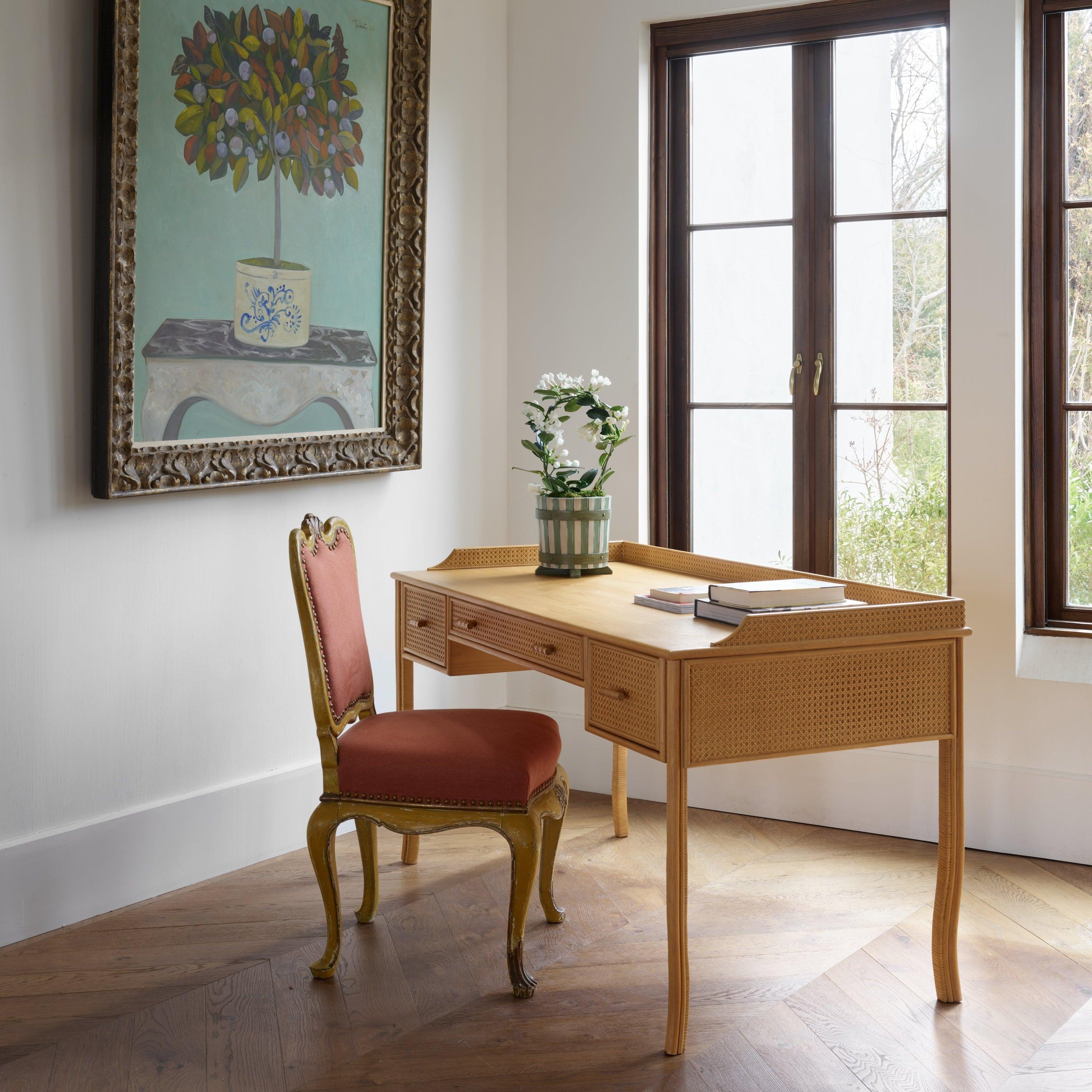 Bunny Williams Home Schreibtisch Heron Cane Desk im Angebot 3