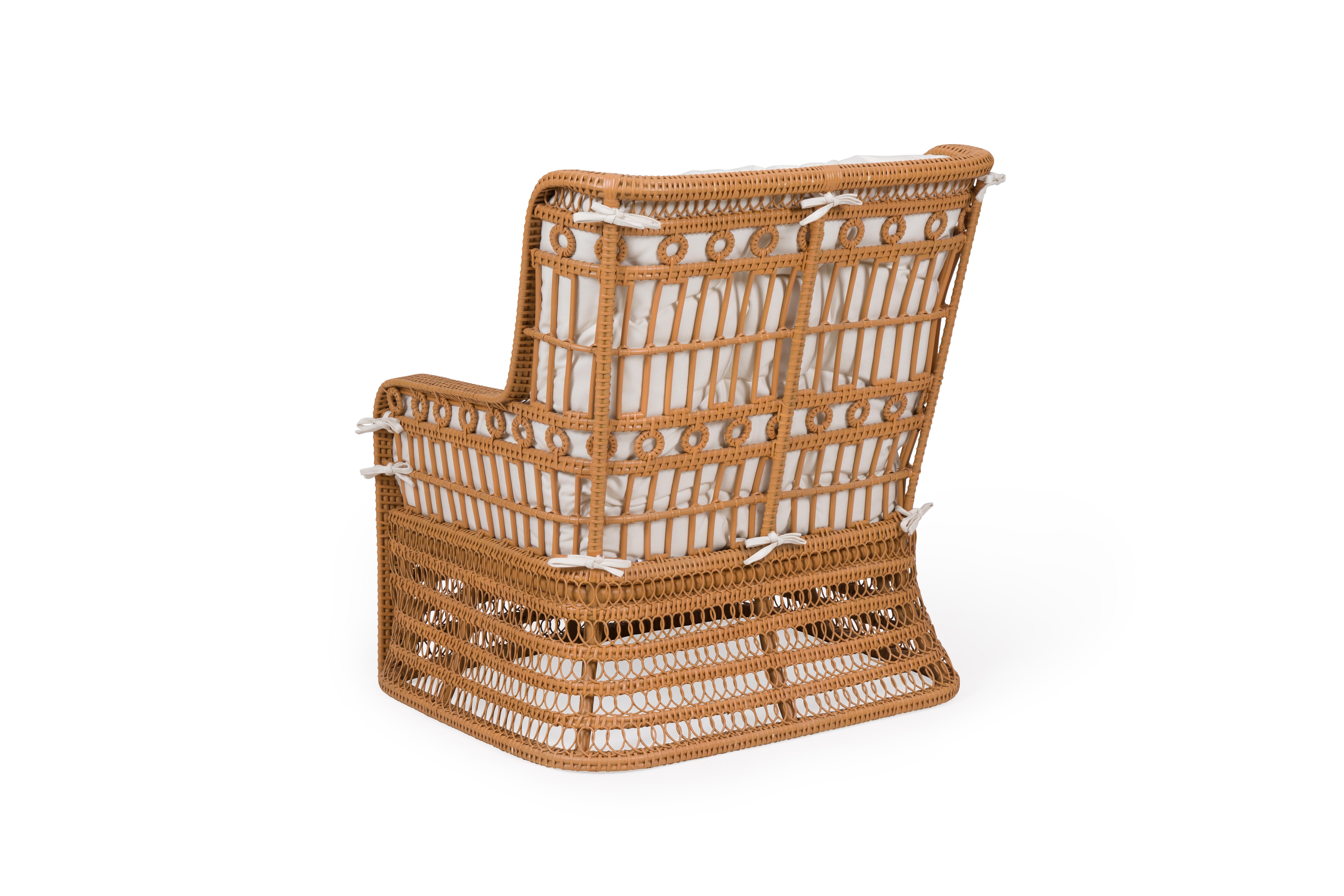Bunny Williams Home Kinley Armchair In New Condition For Sale In New York, NY