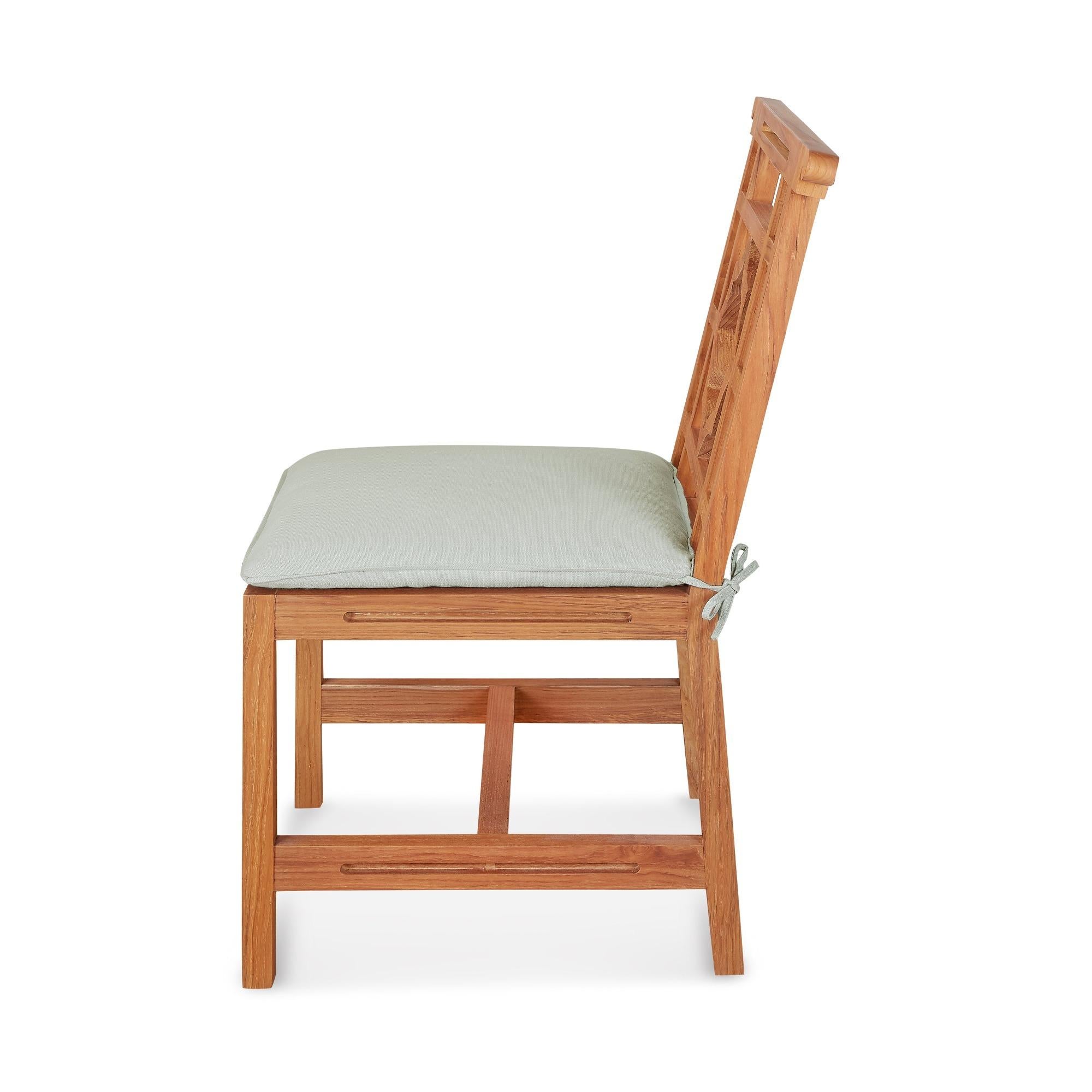 Contemporary Bunny Williams Home Lewis Outdoor Side Chair