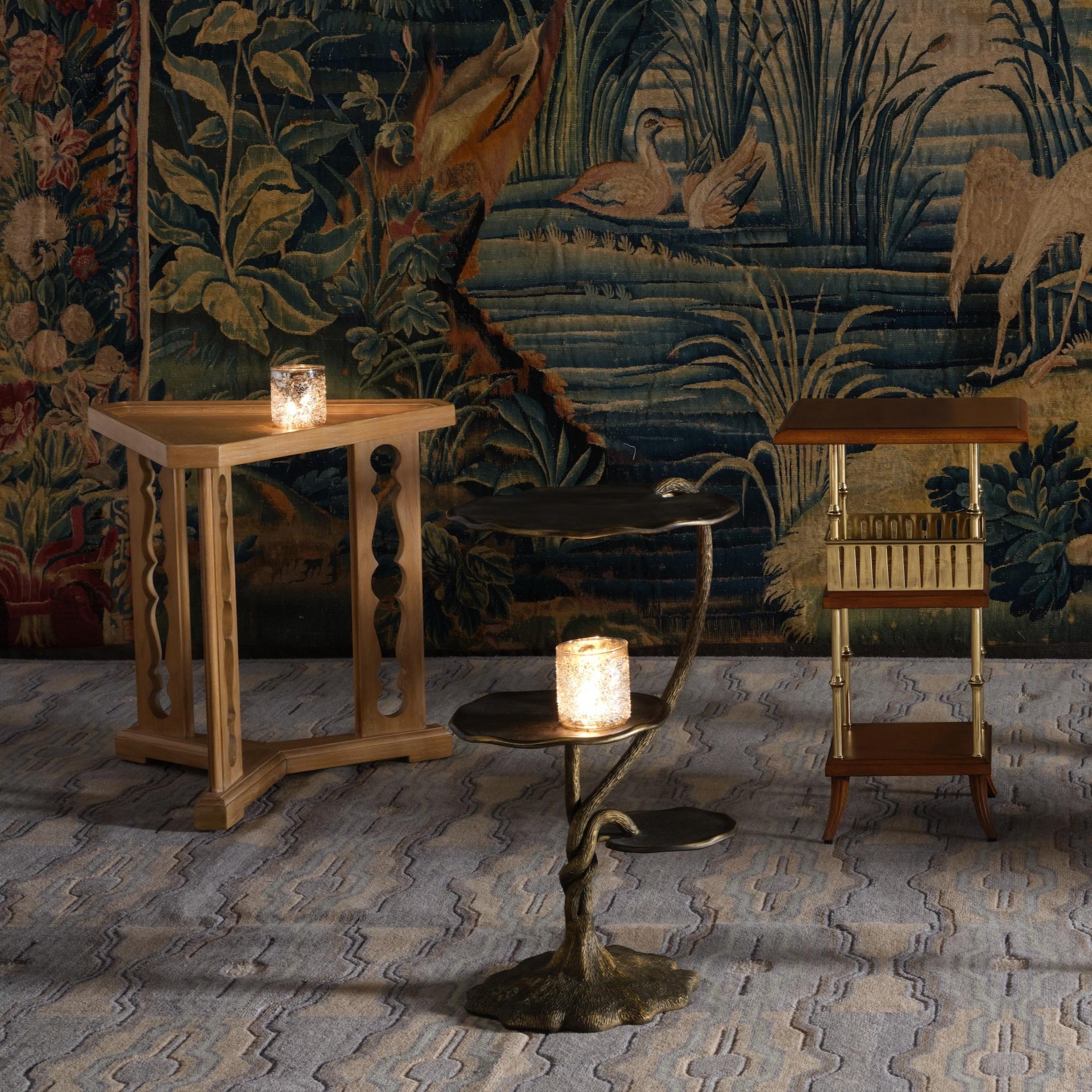 XXIe siècle et contemporain Table à boissons Porter Bunny Williams Home en vente