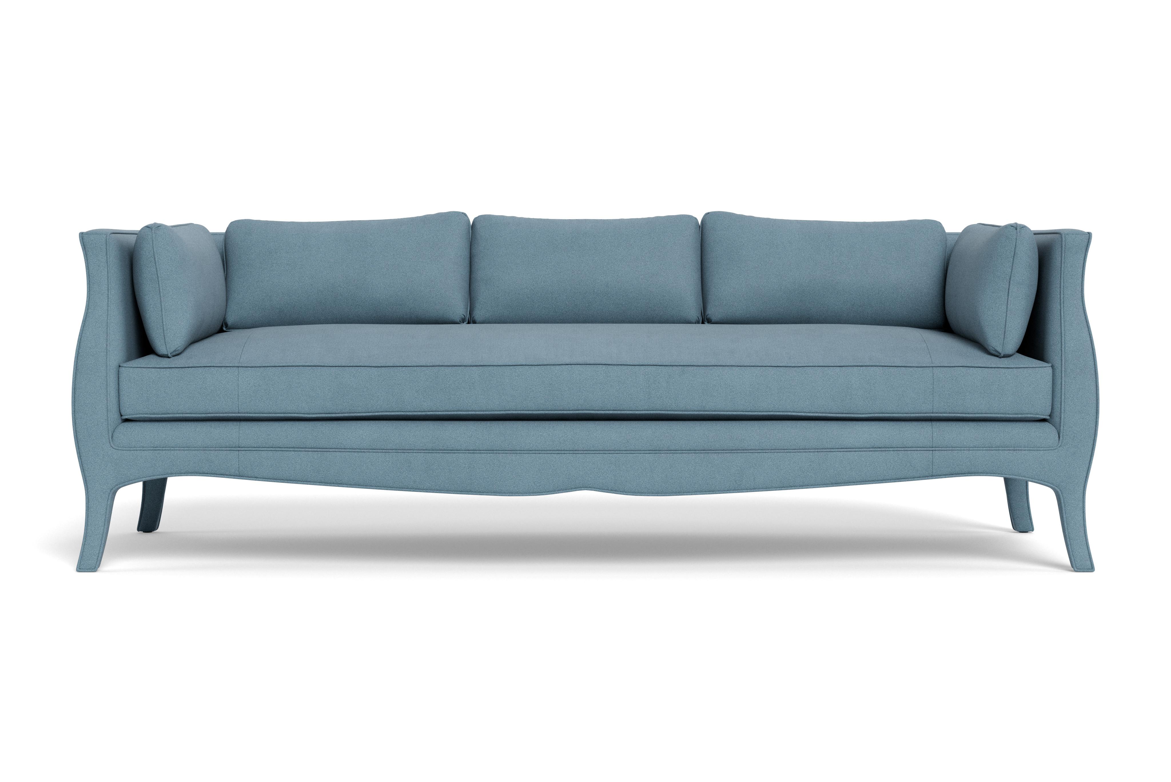 This piece, with its pretty lines and long, low form, is so tempting to sink into and when you do you’ll appreciate the irresistible softness, deep plush seat and perfectly sized plump cushions that envelop you. Ideal entertaining an intimate crowd,