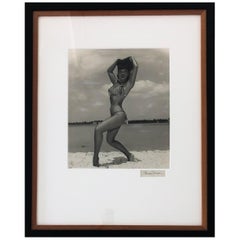 Bettie Page Zweiteiliger Anzug mit Leopardenmuster, Schlüssel Biscayne, FL, 1954