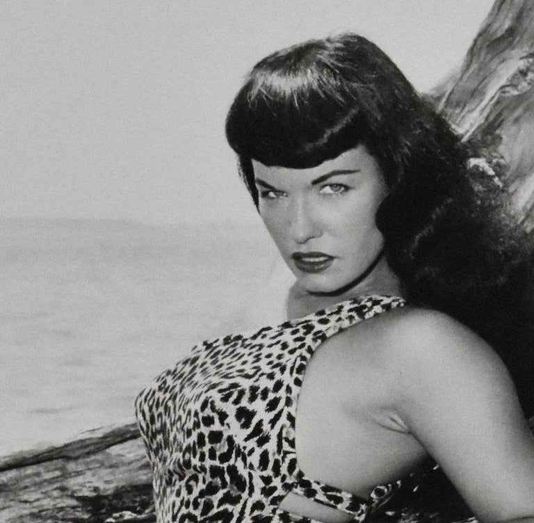 Bunny Yeager Bettie Page With Driftwood Key Biscayne
