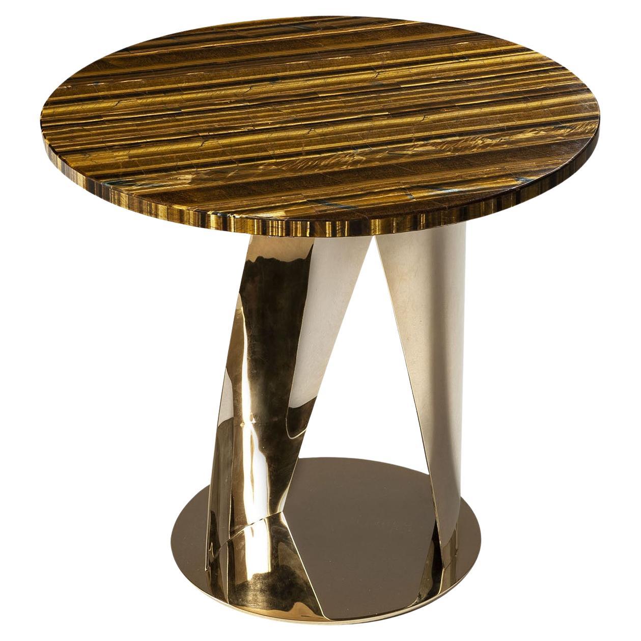 Runder Tigerauge- und goldener Beistelltisch aus Buonanotte von Obsydian Stone