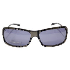 Retro Burberry 1990's Rectangle Patterned Sunglasses