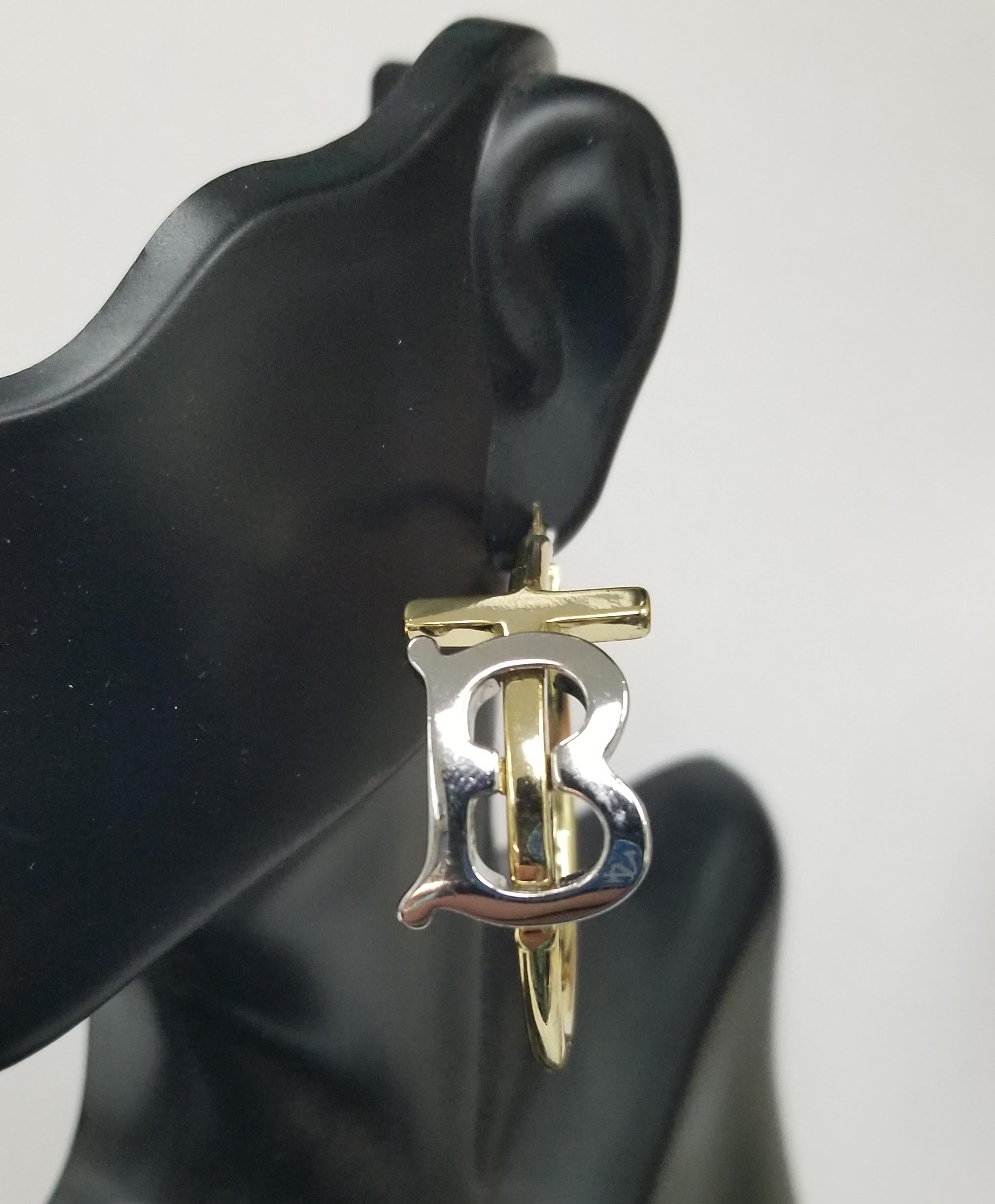 Burberry 2 tone Logo Large Hoop Earrings In Excellent Condition In Los Angeles, CA