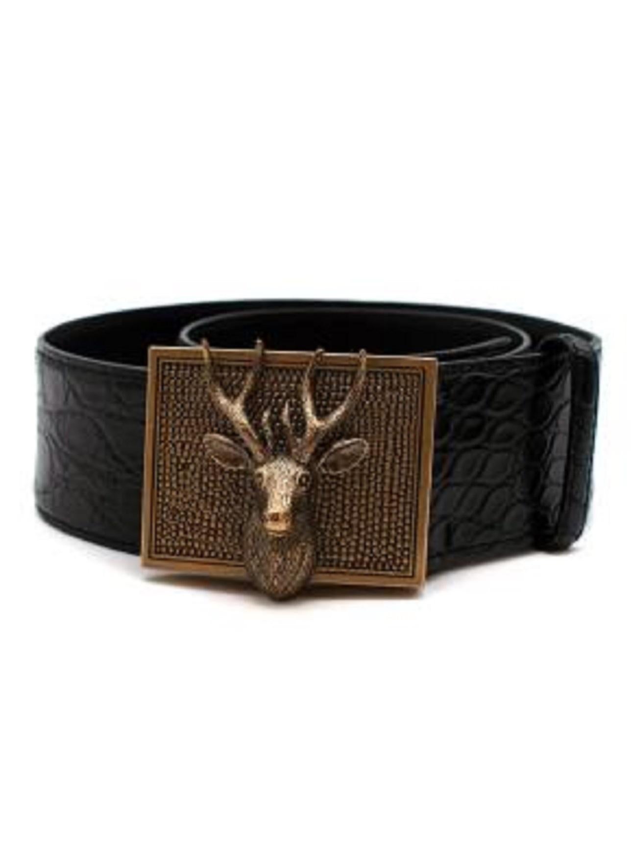 Burberry Alligator Wide Gold Deer Head Belt

-Gold rectangle deer belt buckle 
-Black alligator belt
-Wide belt
-Heavy weight buckle

Material
This item does not have a care label, but we believe it to be coated metal, and alligator

MADE IN