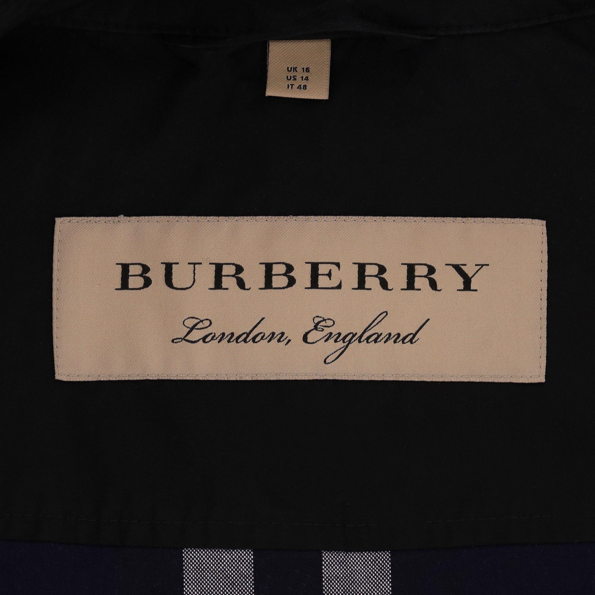 Donna Coates Amberford di Burberry in vendita