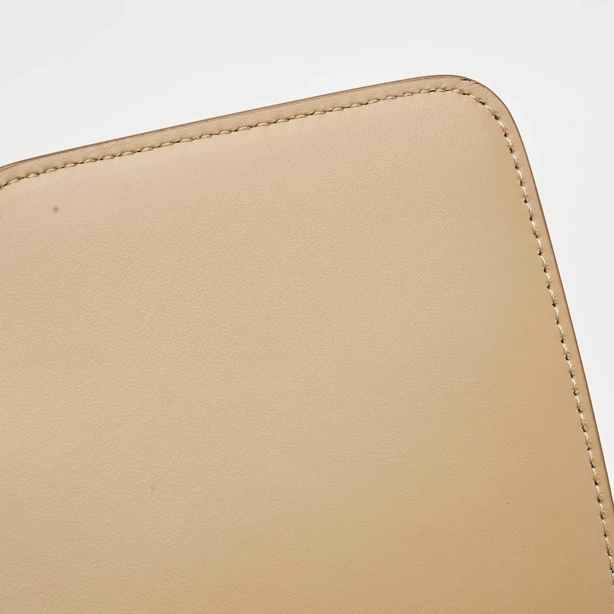 Burberry Archive Beige Leather Medium TB Shoulder Bag 2