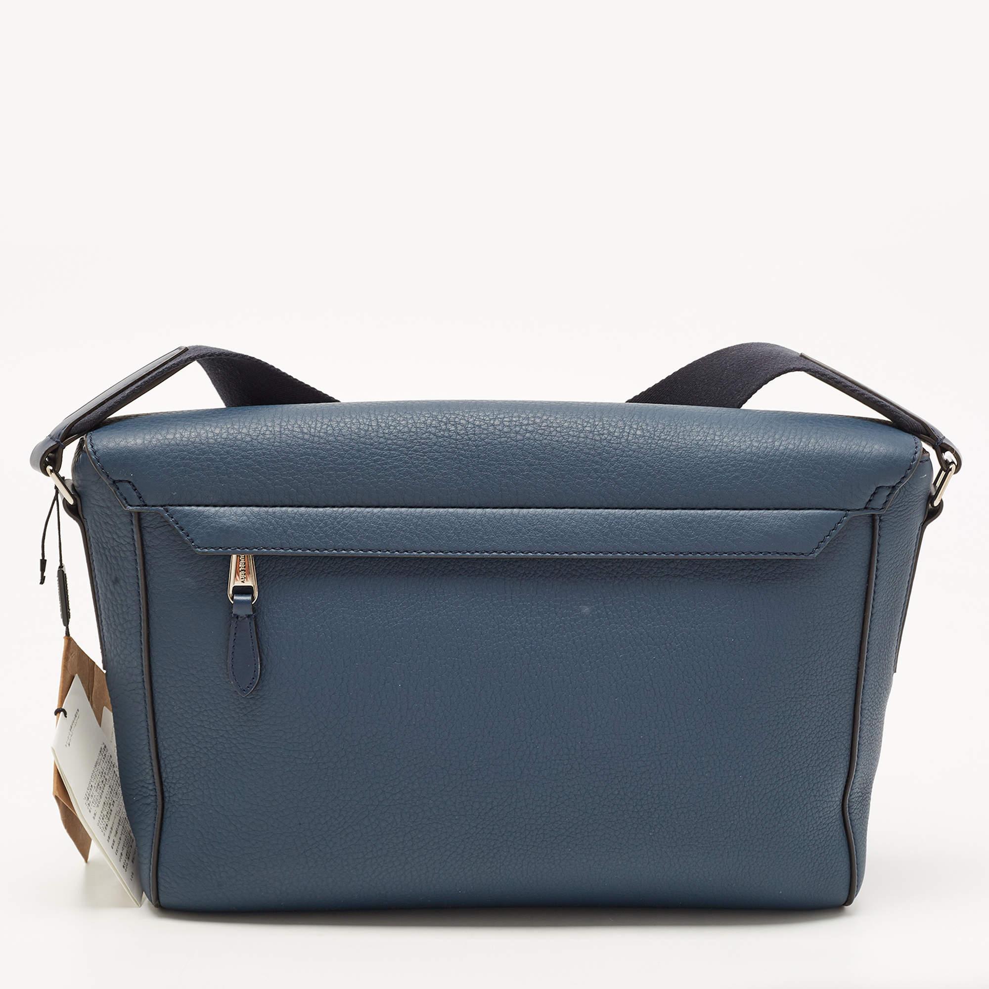 Women's Burberry Ash Blue Leather Large Pocket Messenger Bag