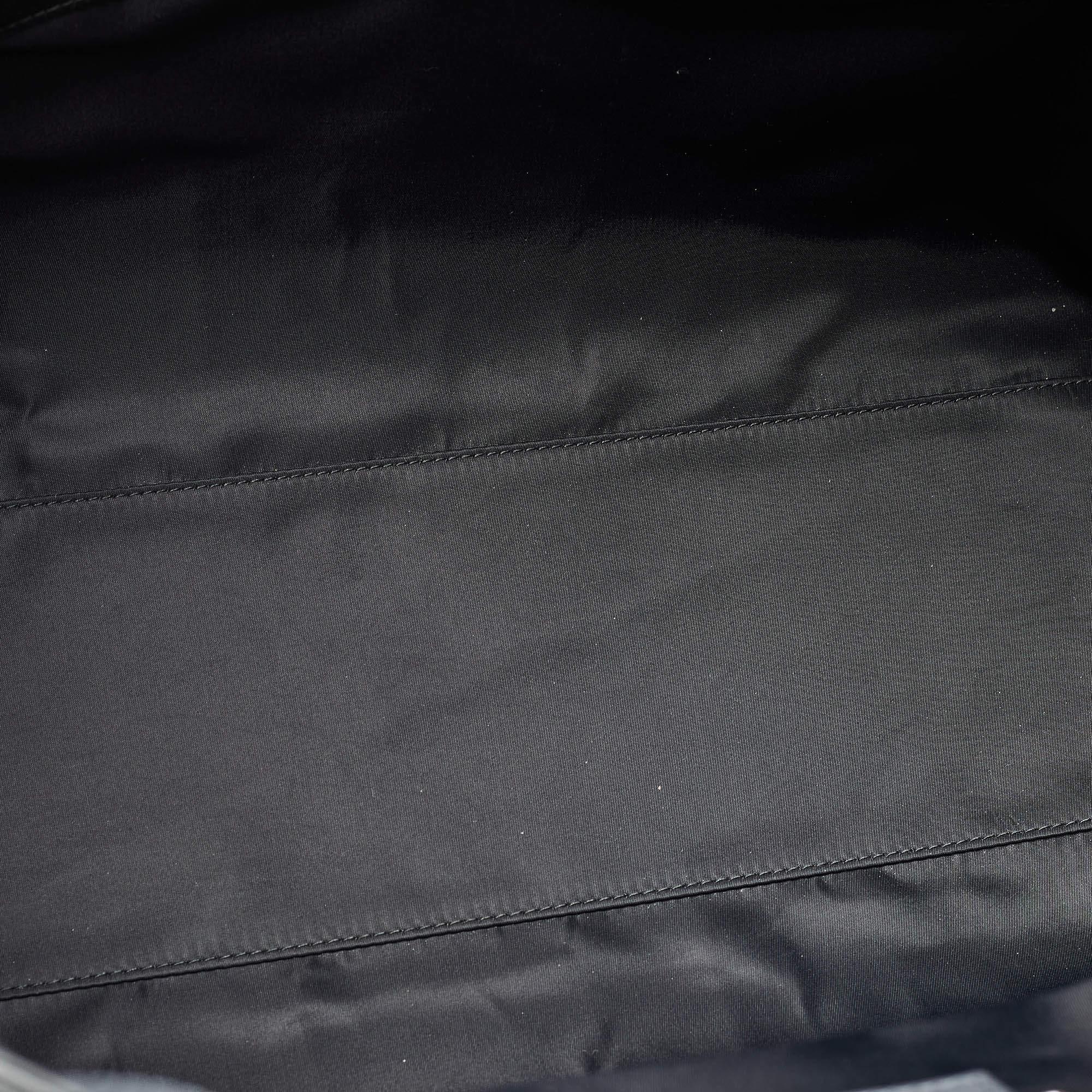 Burberry Ash Grey Leather Ormond Tote For Sale 2