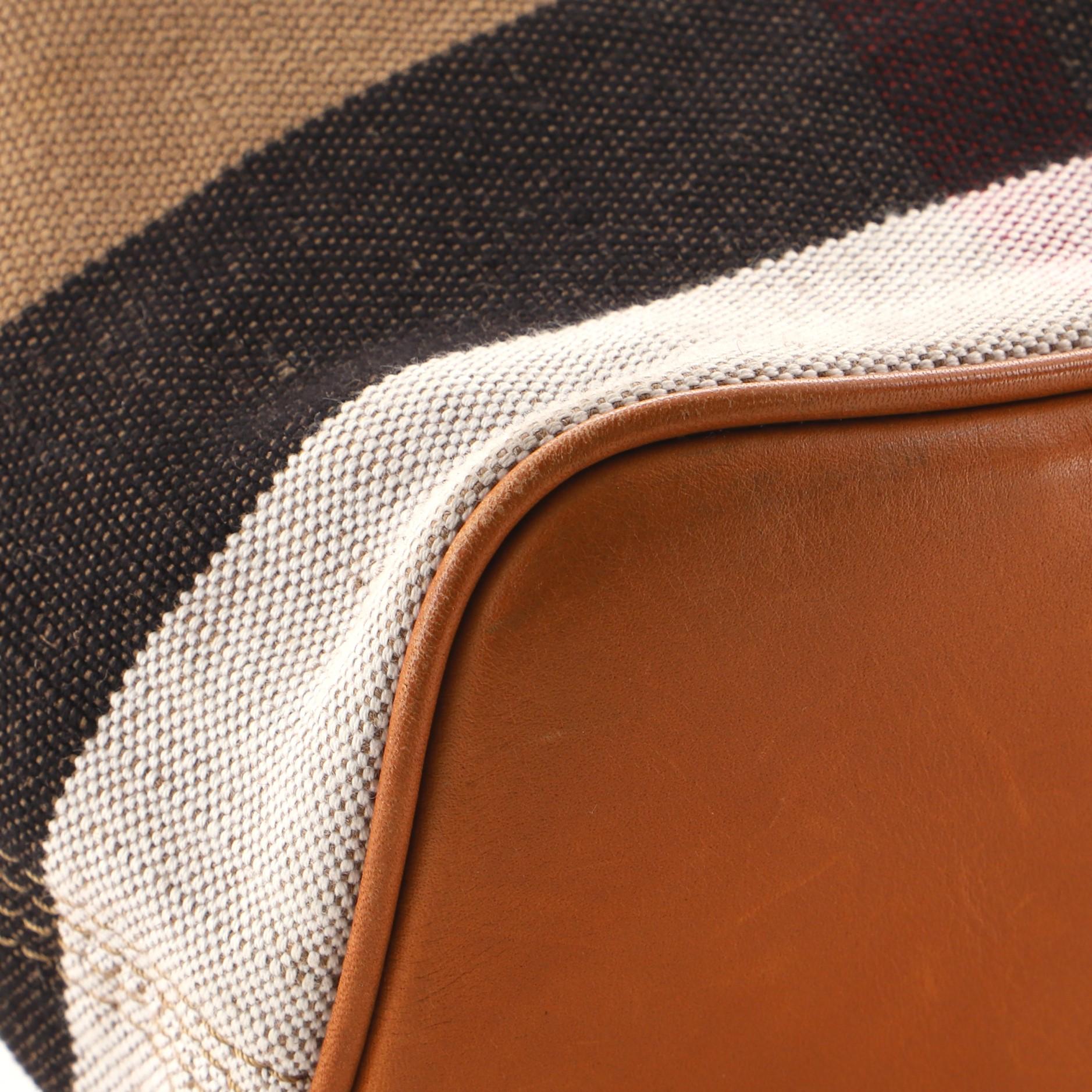Burberry Ashby Bag House Kariertes Segeltuch mit Leder Mini 1