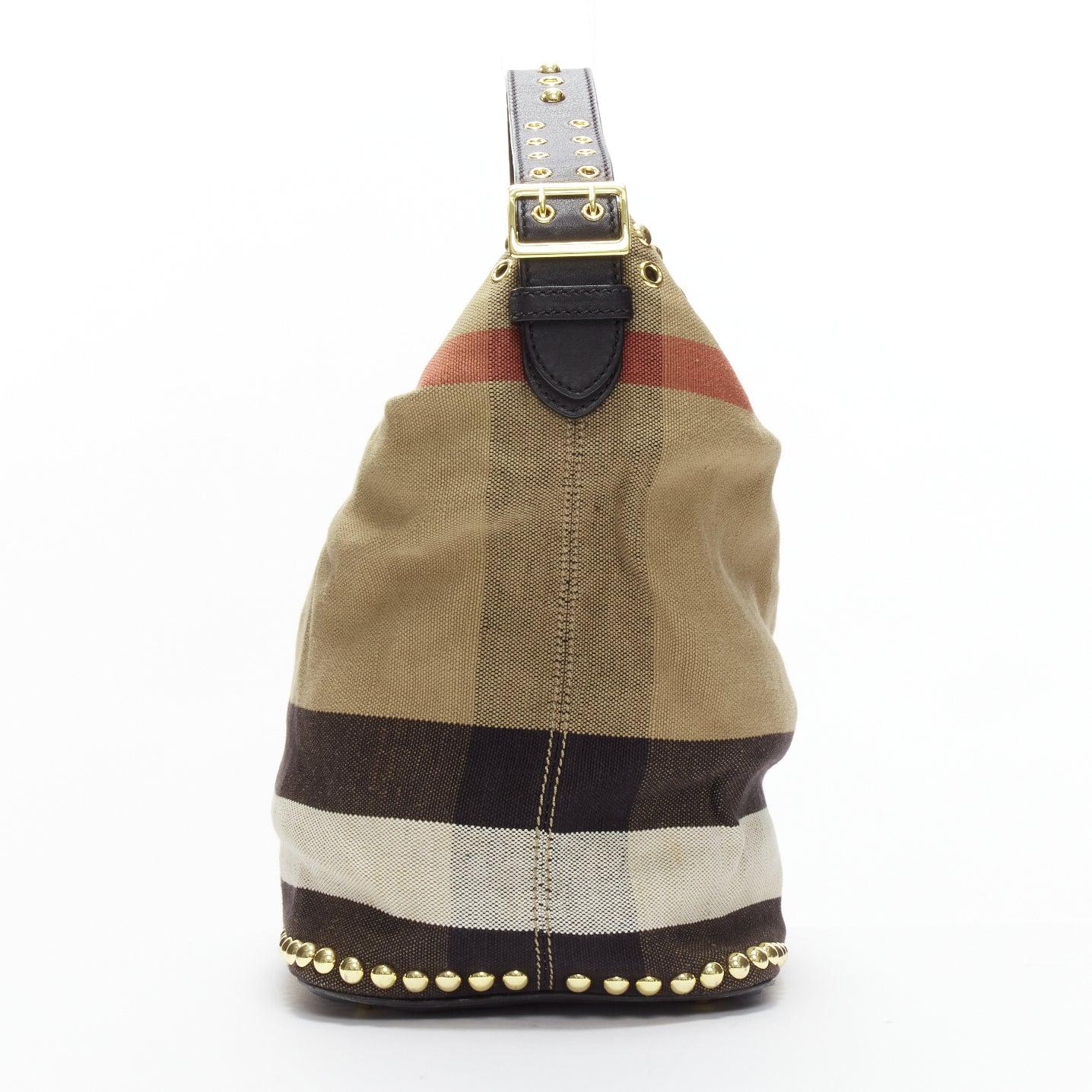 BURBERRY Ashby khaki big house check gold studded black leather bucket bag In Good Condition For Sale In Hong Kong, NT