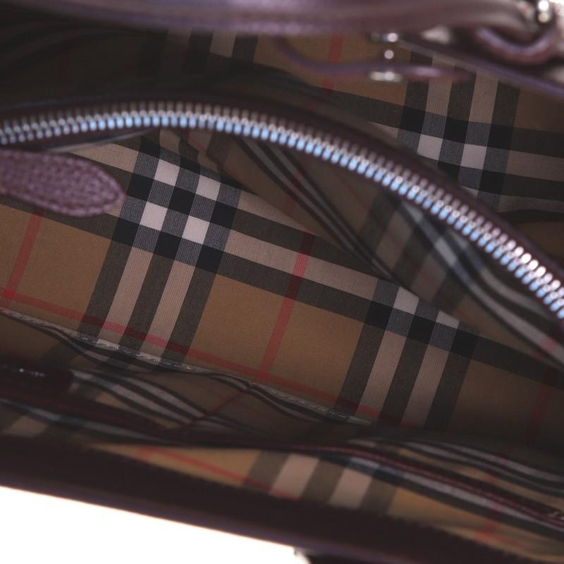 Burberry Banner NM Tragetasche aus Leder mit Vintage-Karo Segeltuch Medium für Damen oder Herren