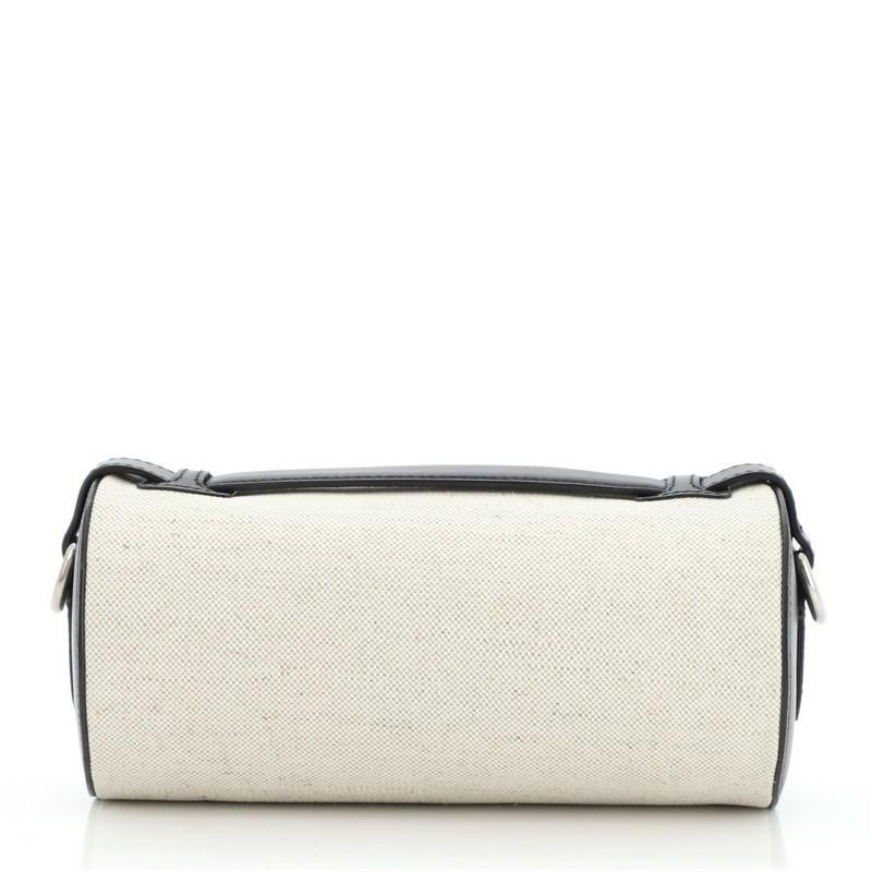 Burberry Barrel Crossbody Bag Canvas mit Leder Small im Zustand „Gut“ in NY, NY