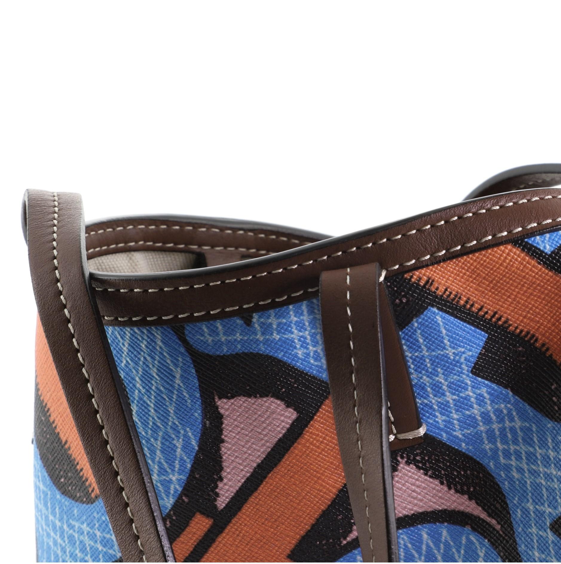 Beach Tote Monogramm E-Canvas Mini von Burberry 2