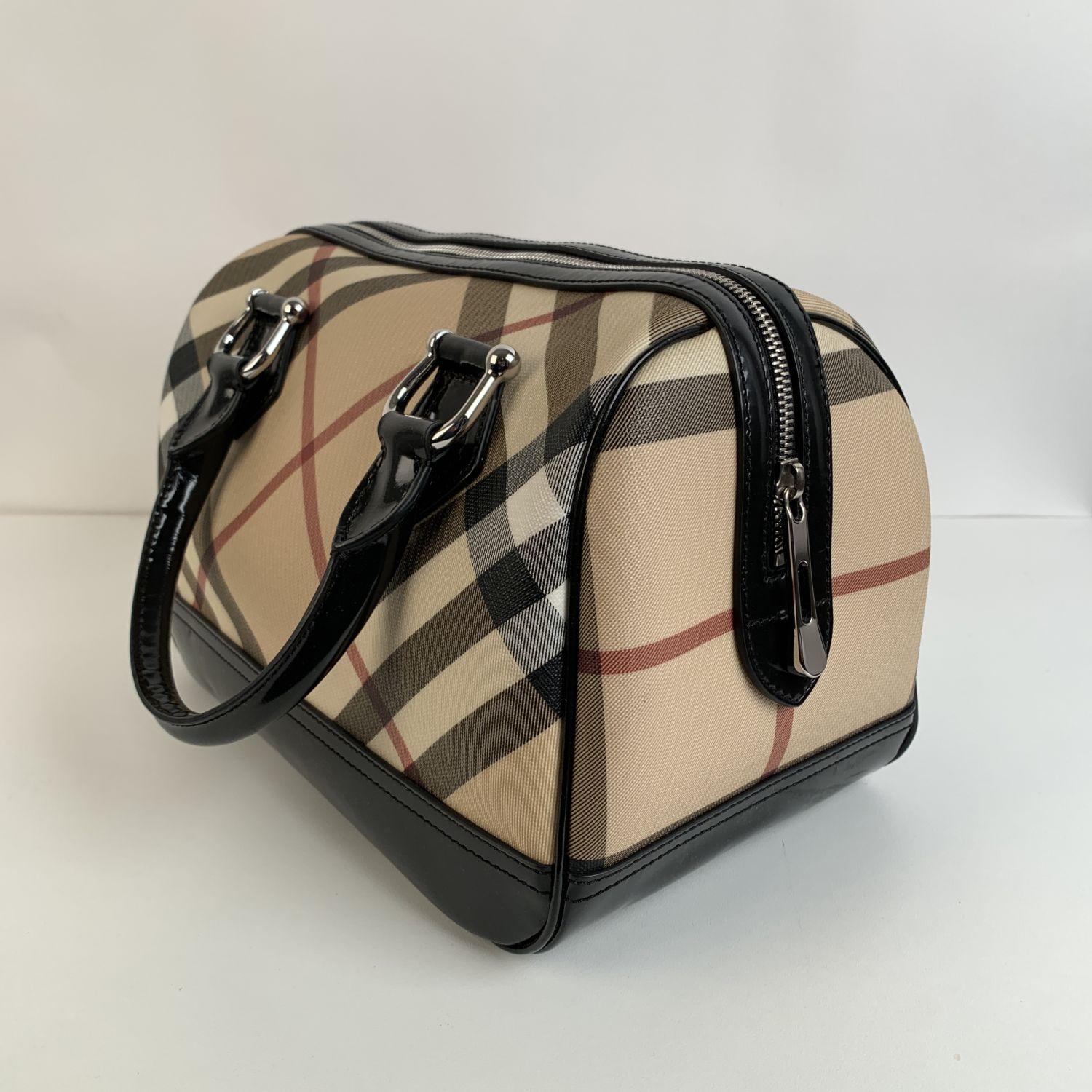 Burberry Beige and Black Nova Check Canvas Boston Bag Satchel In Excellent Condition In Rome, Rome
