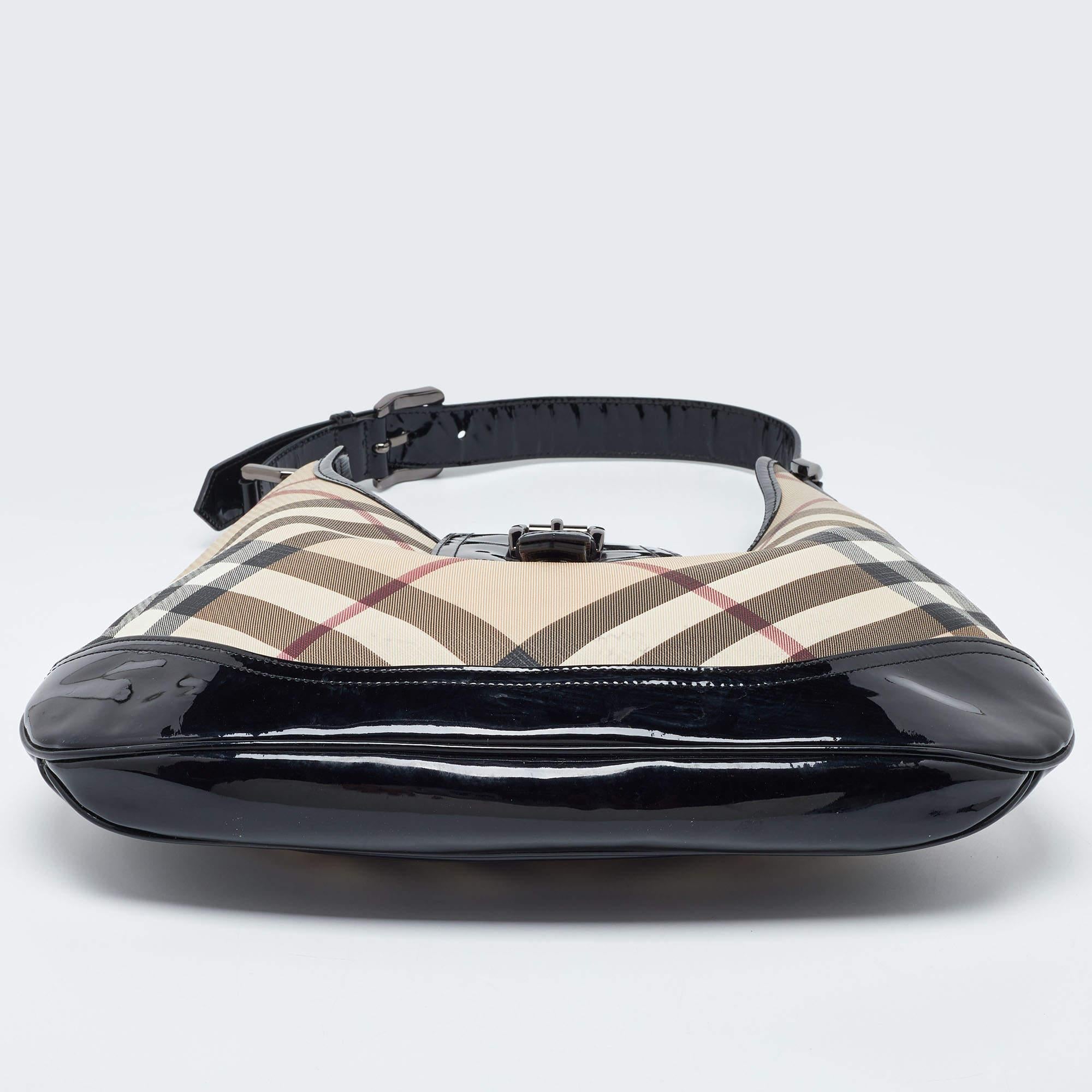 Burberry Beige/Black Nova Check PVC and Patent Leather Brooke Hobo For Sale 4
