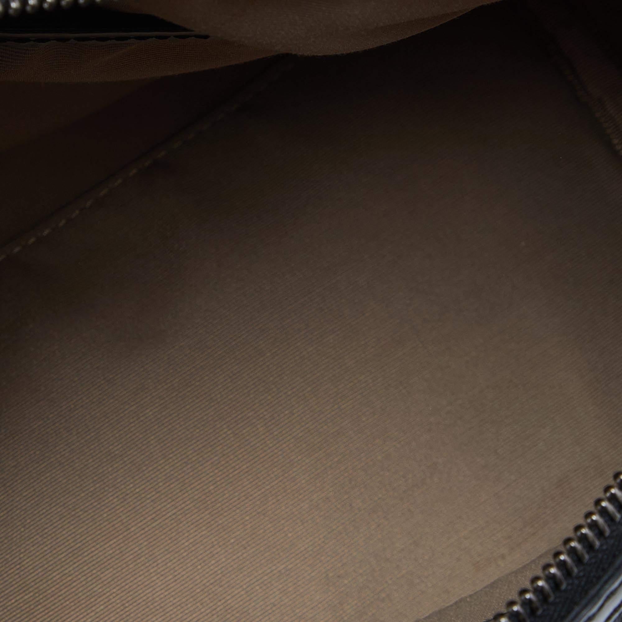 Burberry Beige/Black Nova Check PVC and Patent Leather Chester Boston Bag 3