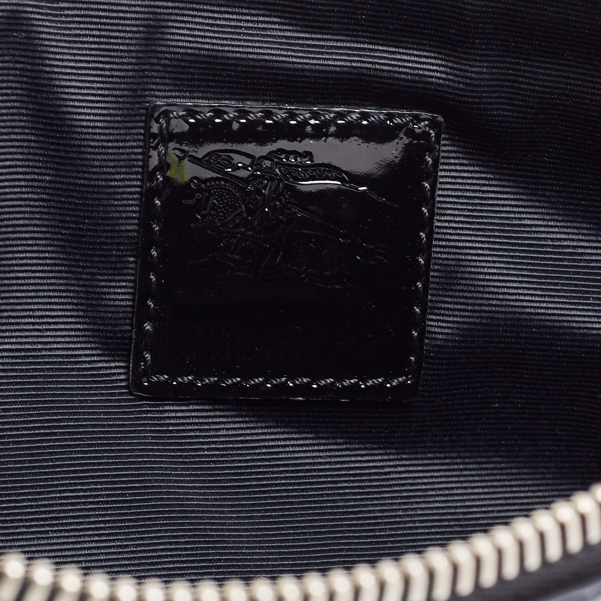Burberry Beige/Black Nova Check PVC and Patent Leather Studded Wristlet Clutch 4