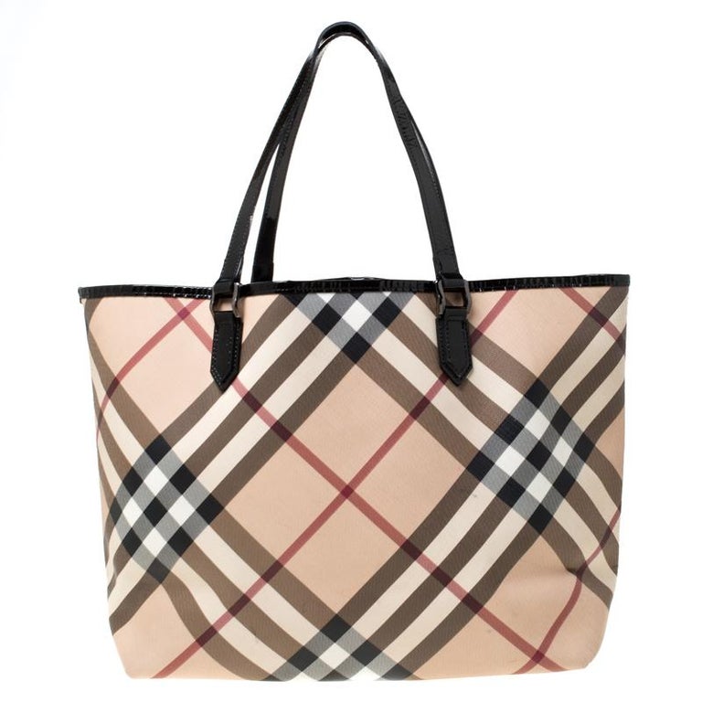 Burberry Beige/Black Supernova Check Coated Canvas Nickie Tote For Sale ...