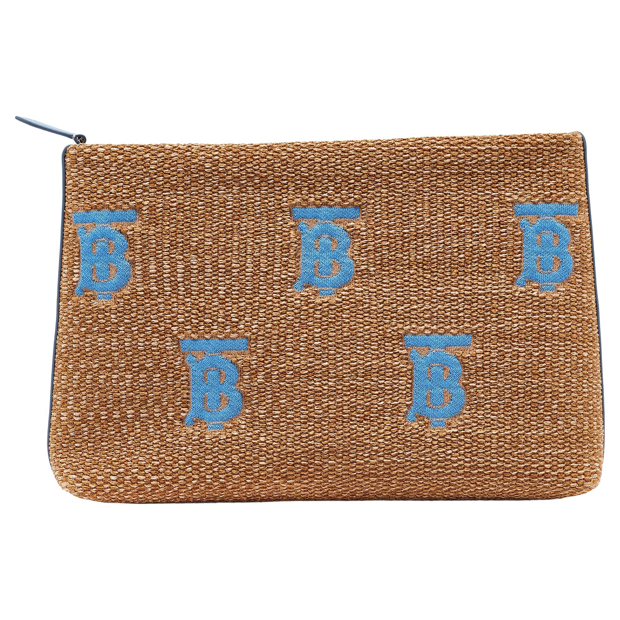 Burberry Beige/Blue Straw and Leather Duncan Clutch For Sale