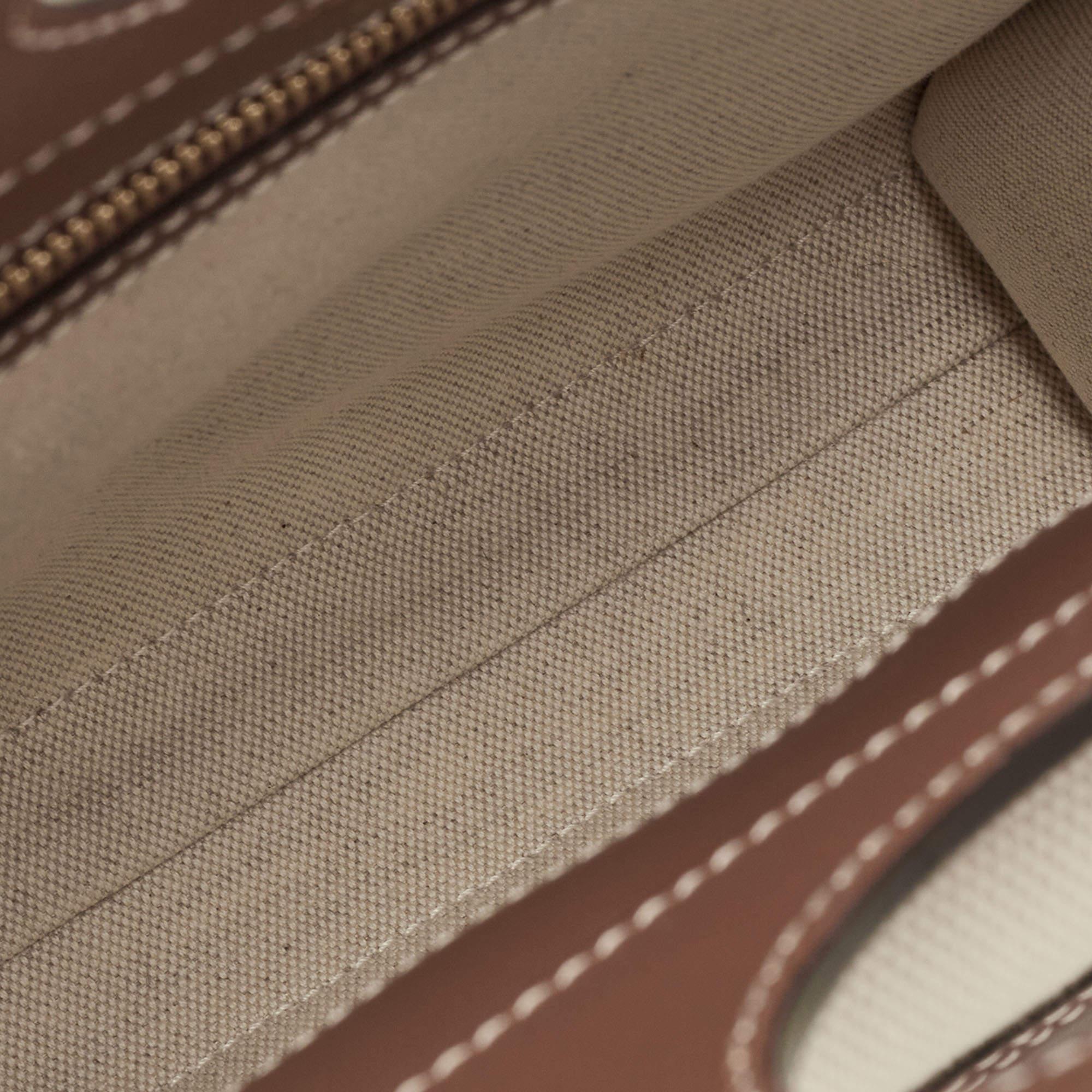 Mini fourre-tout de poche en toile et cuir beige/brun de Burberry 8