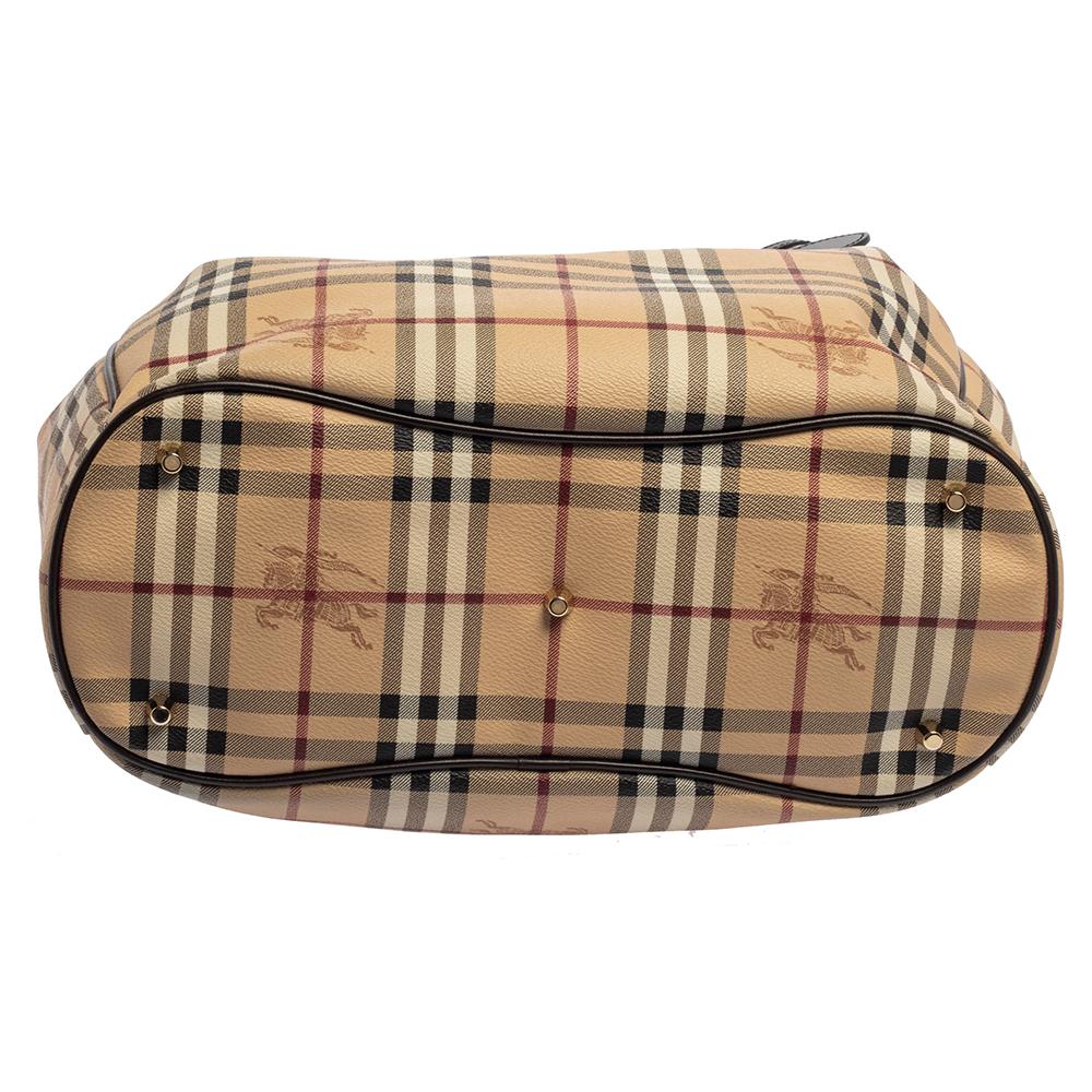 Burberry Beige/Braun Haymarket Check PVC und Leder Walden Hobo 4