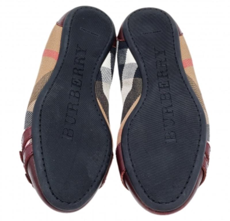 Gray Burberry Beige/Burgundy Nova Check Canvas And Leather Ballet Flats Size 35