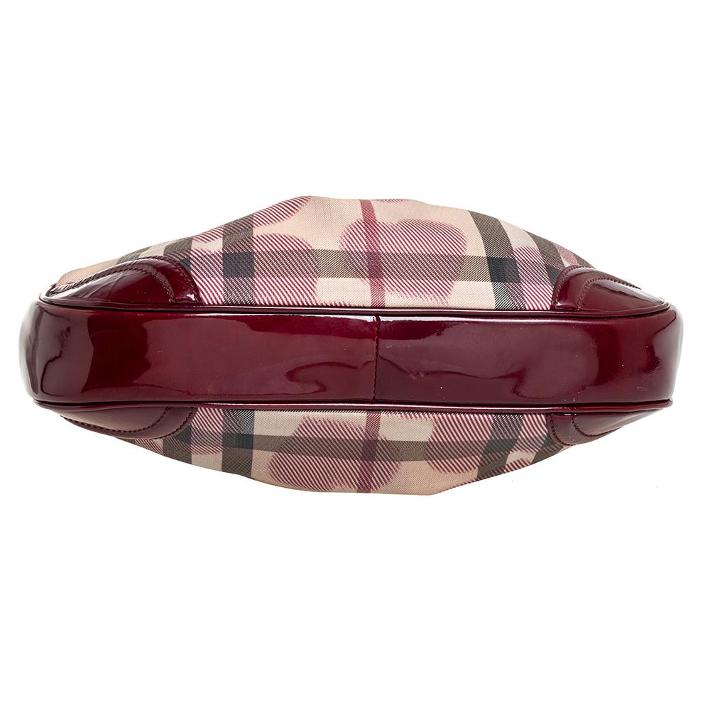 Burberry Beige/Burgundy Nova Check PVC und Lackleder Limited Edition Hobo Damen