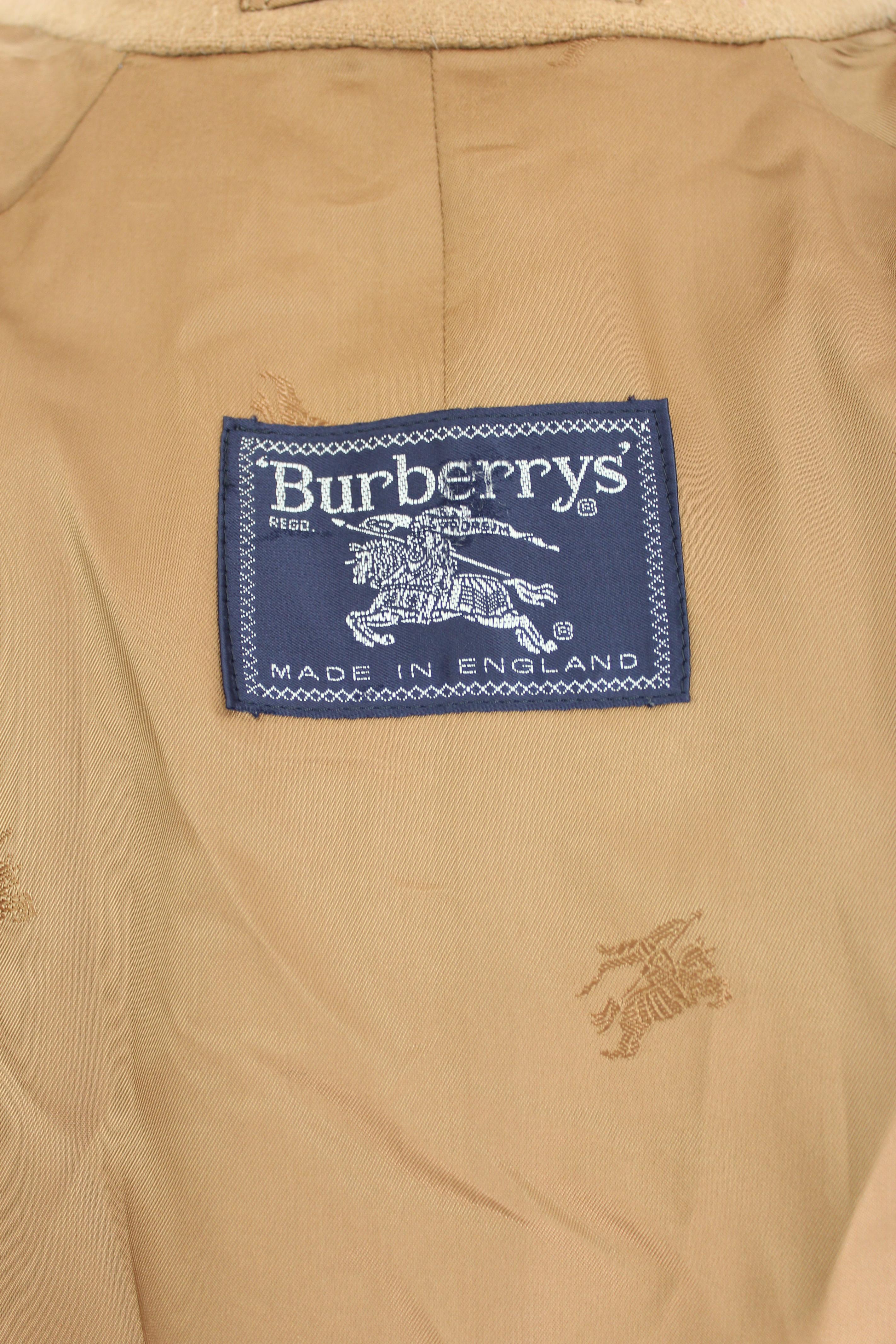 Manteau long classique en laine cachemire beige de Burberry 1