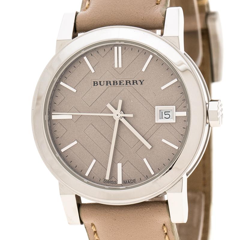 Burberry Beige Check Dial Stainless Steel BU9107 Women's Wristwatch 34 mm In Good Condition In Dubai, Al Qouz 2