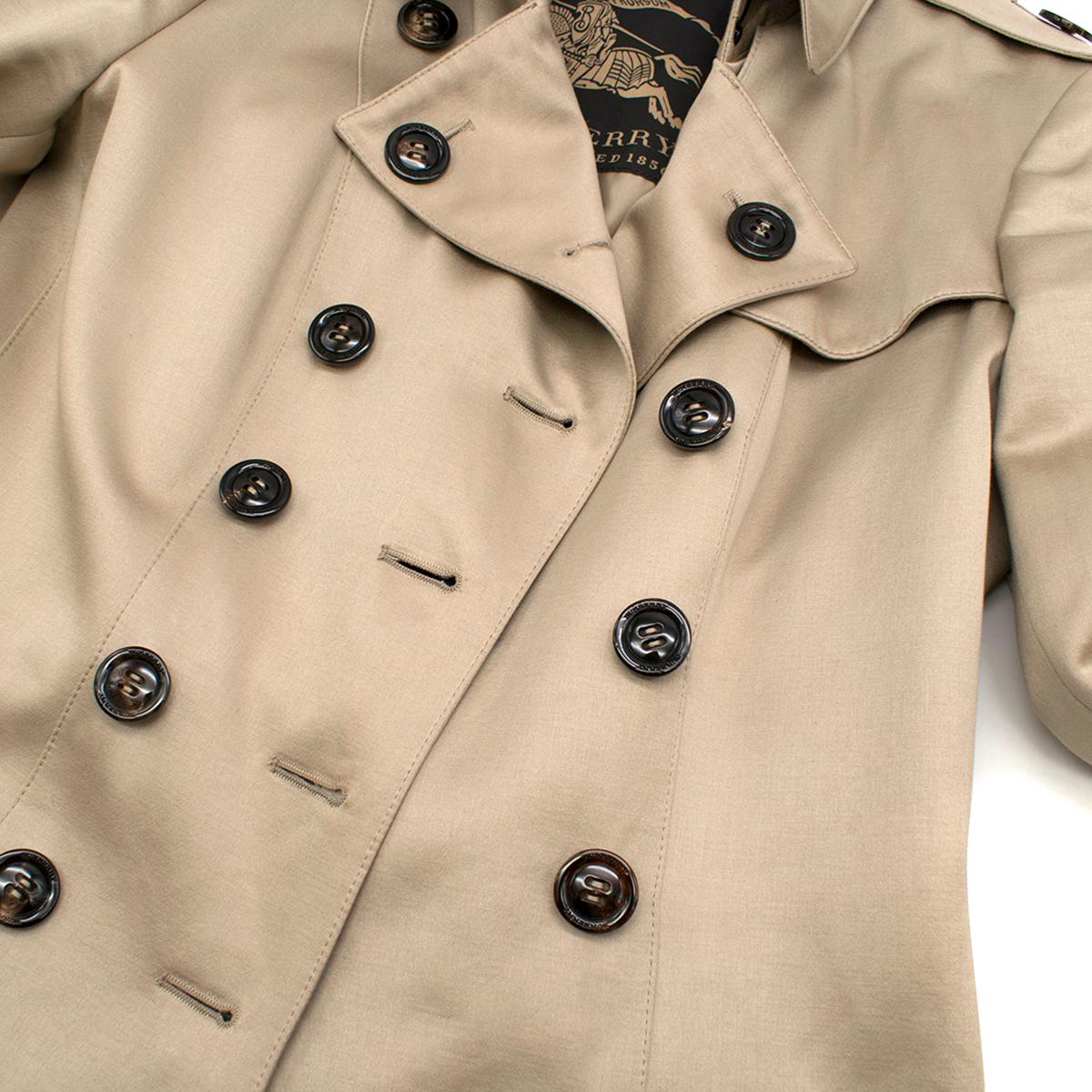 Burberry Beige Cotton Sateen Trench Coat IT 40 In Excellent Condition In London, GB
