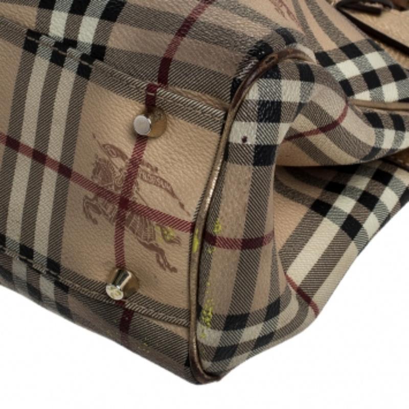 Burberry Beige/Gold Haymarket Check Coated Canvas and Leather Bridle Tote en vente 1