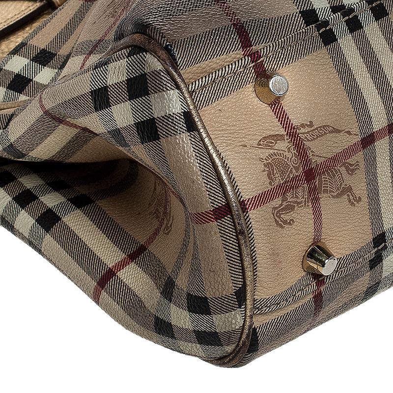Burberry Beige/Gold Haymarket Check Coated Canvas and Leather Bridle Tote en vente 3