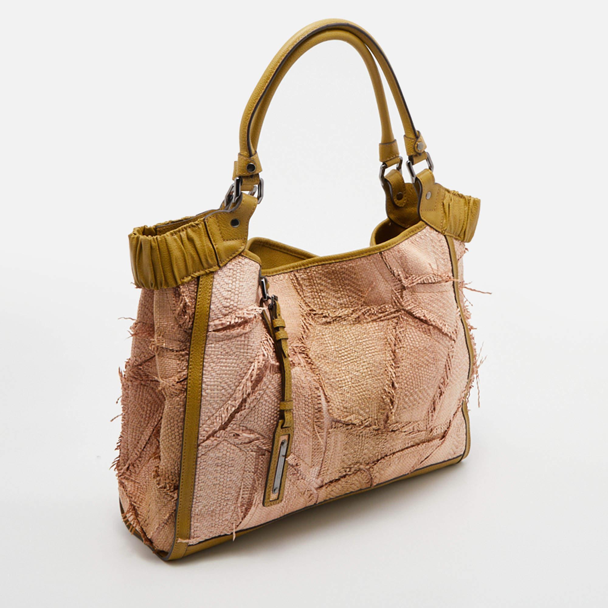 Covington Shopper-Tasche aus Raffia und Leder von Burberry in Beige/Grün Damen im Angebot